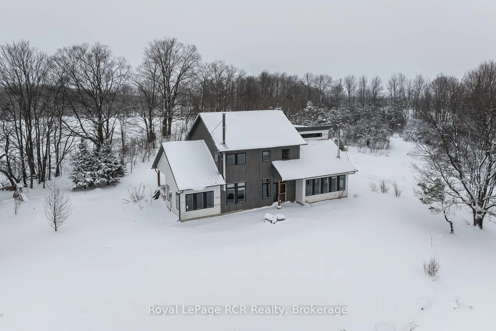 Photo 5 of 251 Mill Road, Chatsworth — HOMEH