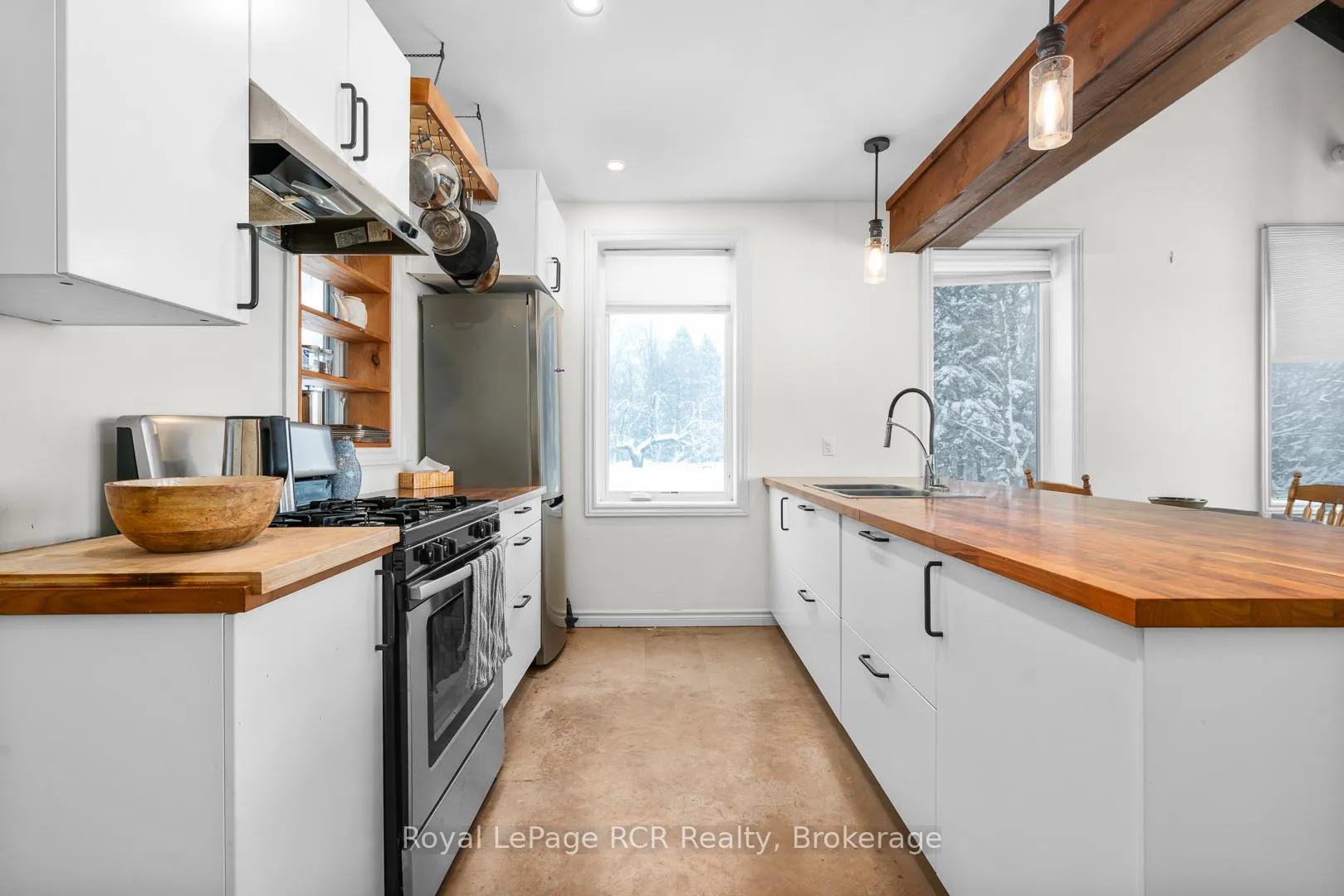 Photo 42 of 251 Mill Road, Chatsworth — HOMEH