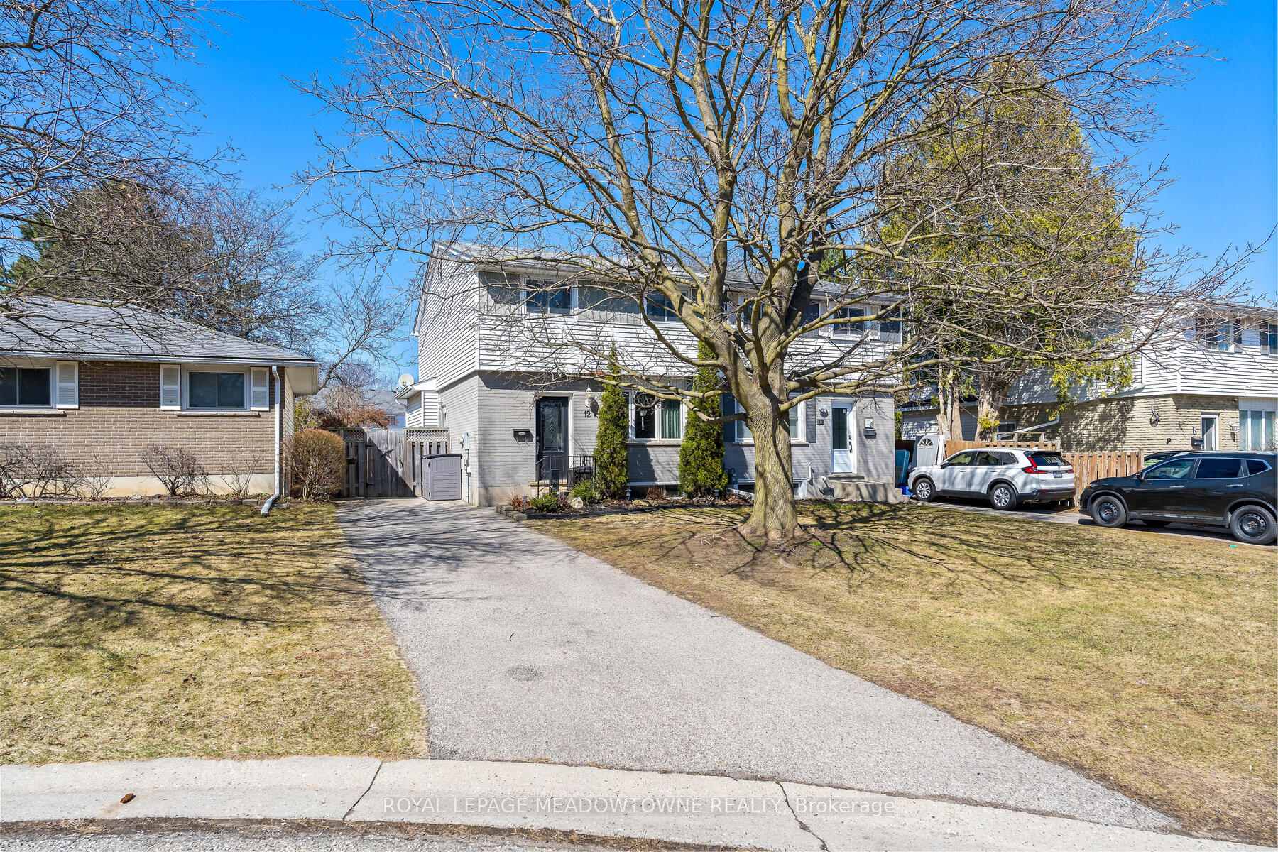 Photo 1 of 12 Hemlock Court, Brant, Brantford Twp — HOMEH