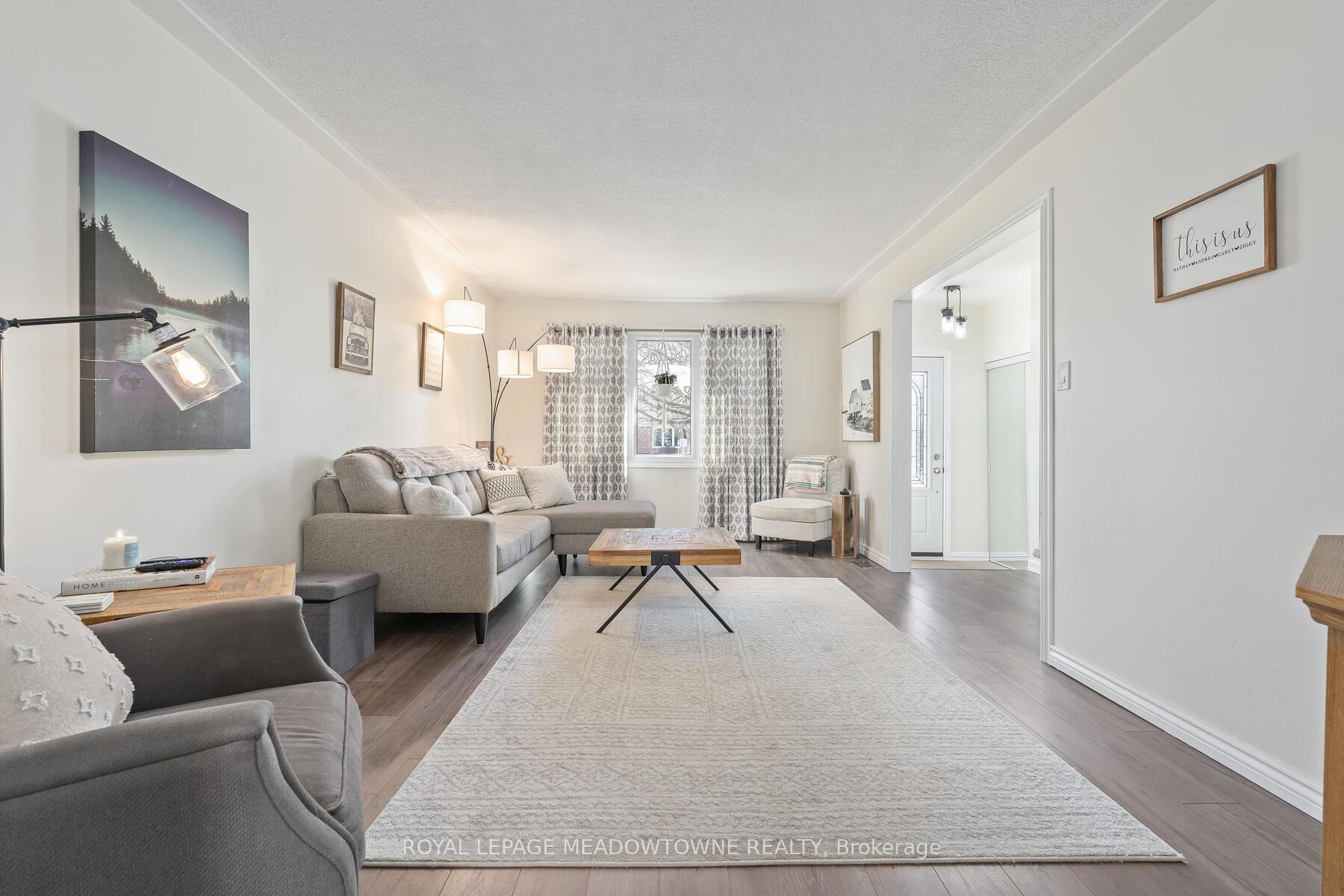 Photo 7 of 12 Hemlock Court, Brant, Brantford Twp — HOMEH
