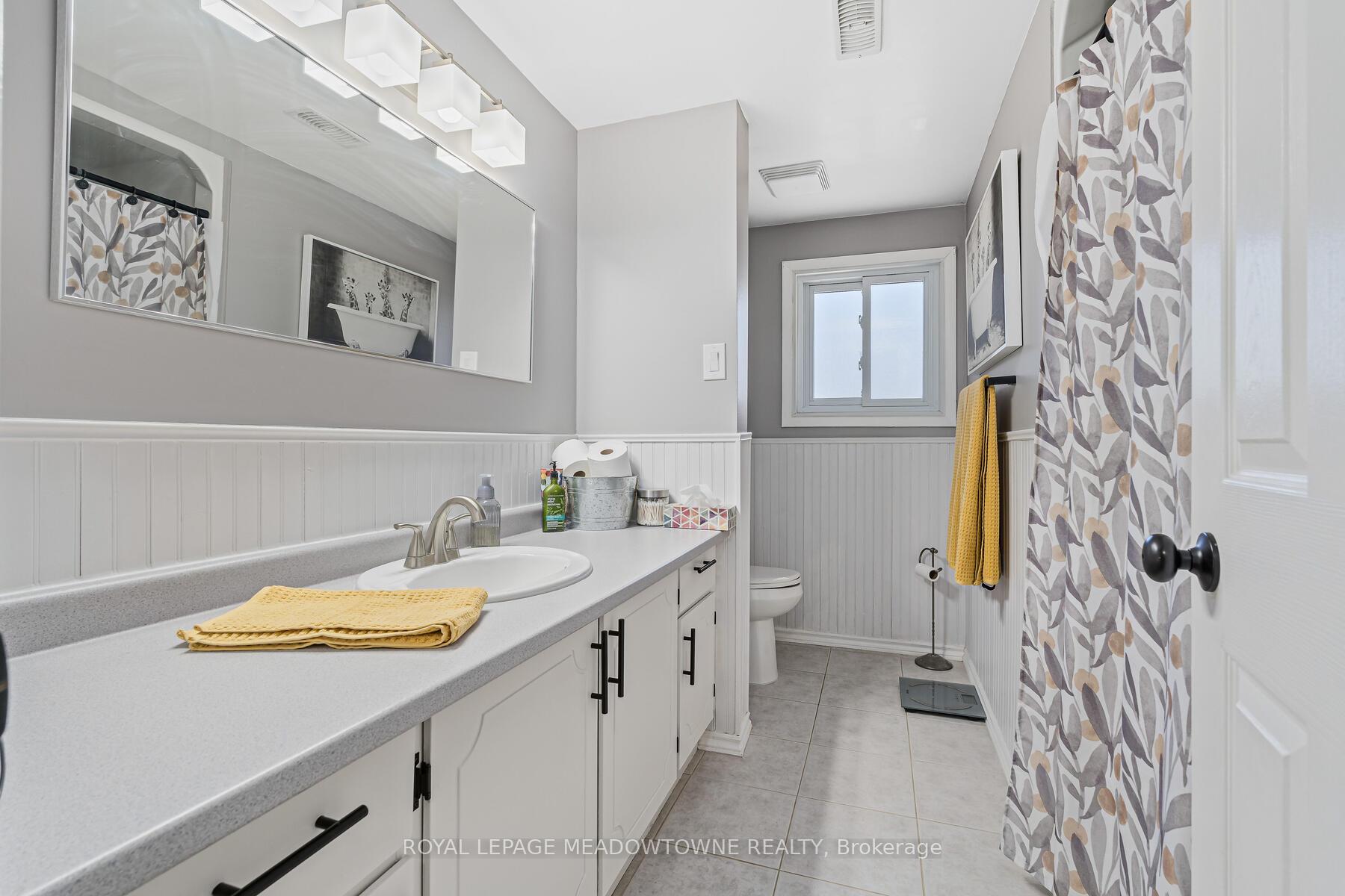 Photo 24 of 12 Hemlock Court, Brant, Brantford Twp — HOMEH