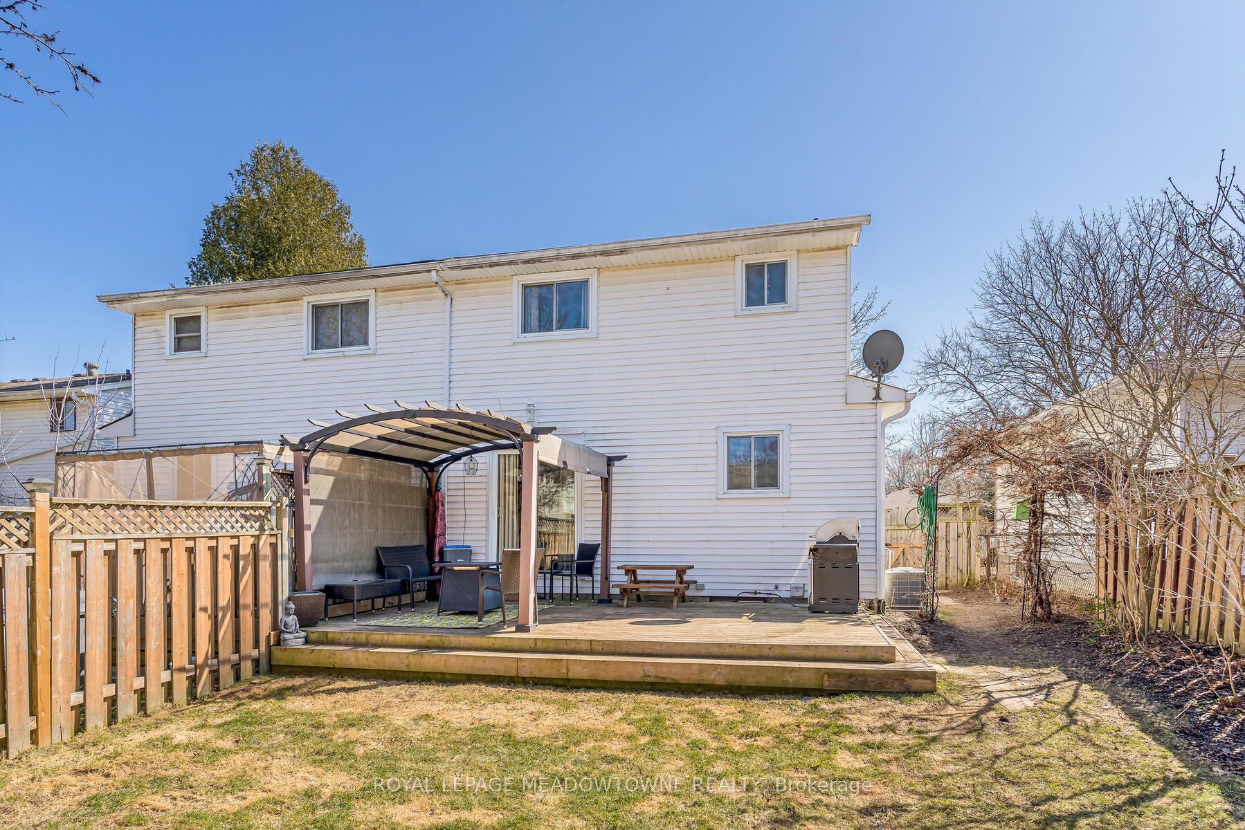 Photo 31 of 12 Hemlock Court, Brant, Brantford Twp — HOMEH