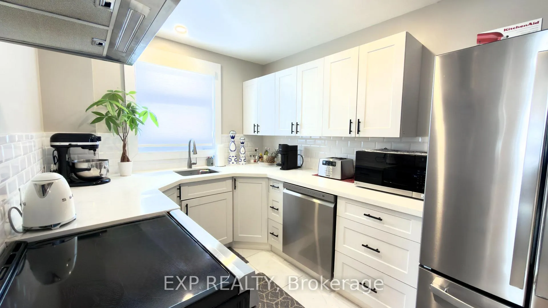 Photo 3 of 251 Tresane Street, Oshawa, Vanier — HOMEH