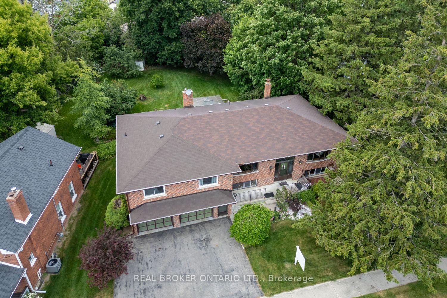 Photo 2 of 48 Queen Street, Clarington, Bowmanville — HOMEH