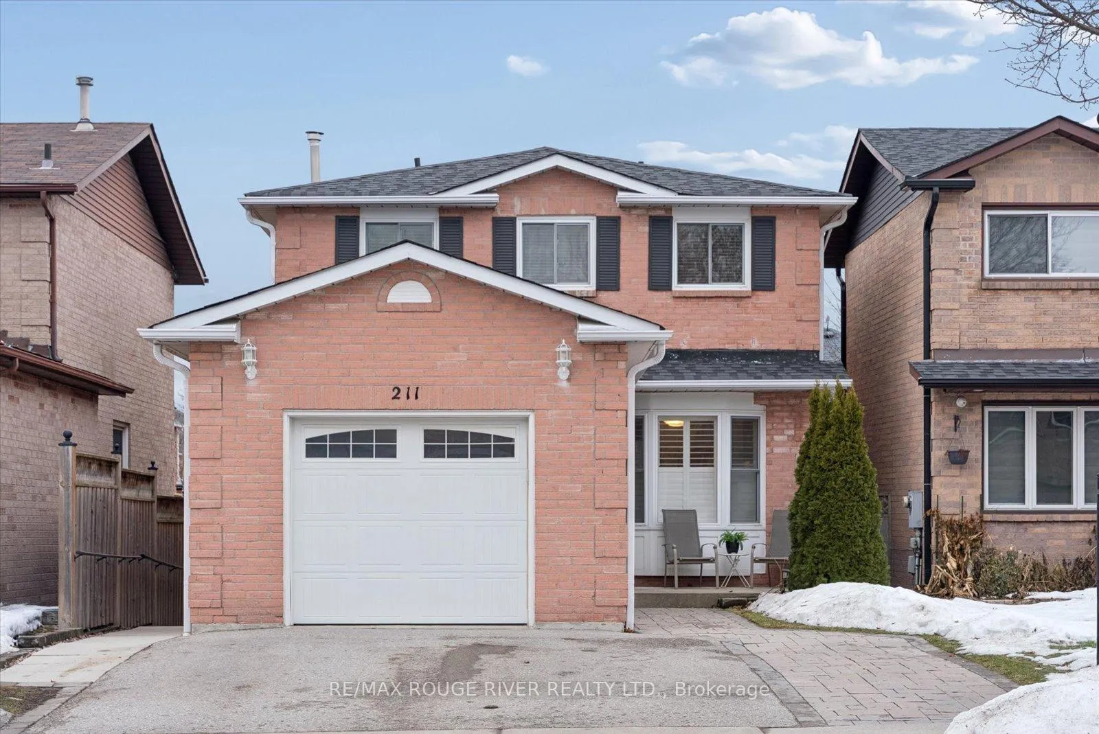 Photo 1 of 211 Ravenscroft Road, Ajax, Central West — HOMEH