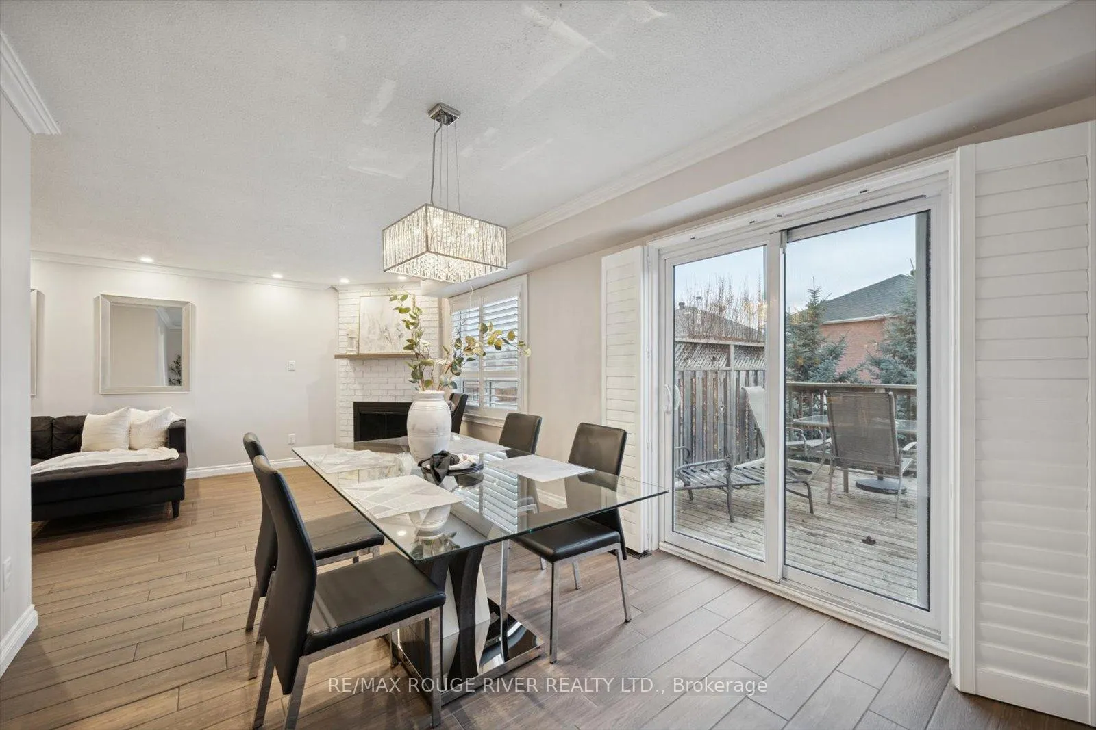 Photo 10 of 211 Ravenscroft Road, Ajax, Central West — HOMEH