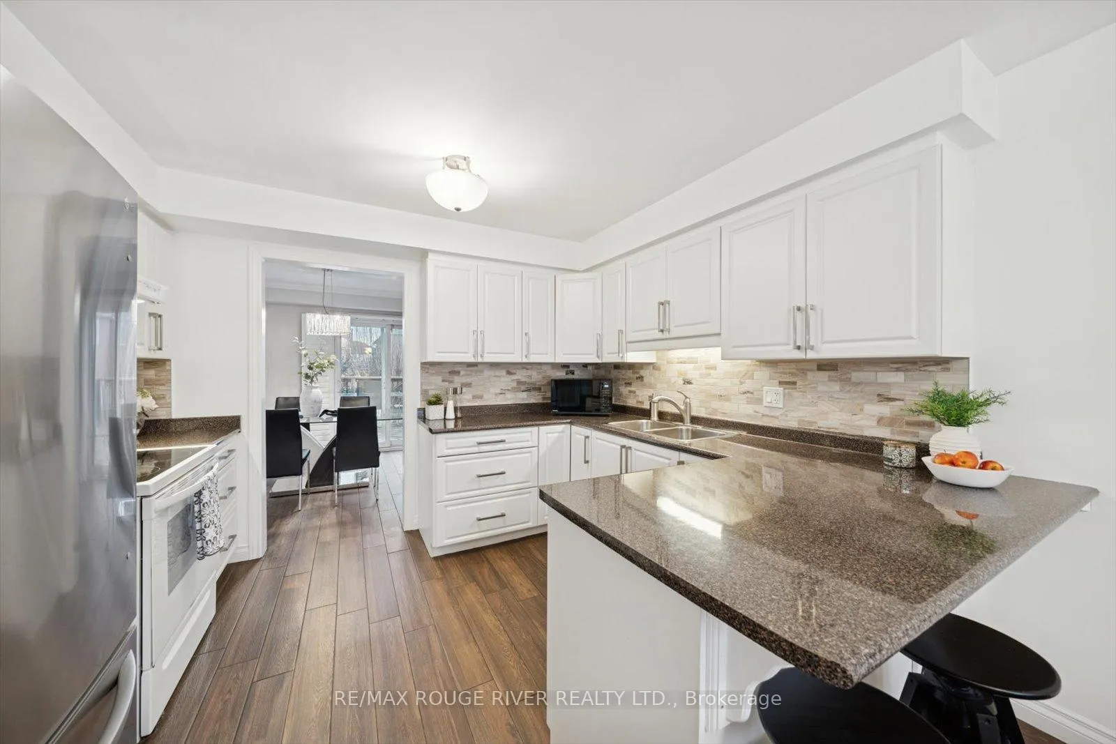 Photo 14 of 211 Ravenscroft Road, Ajax, Central West — HOMEH
