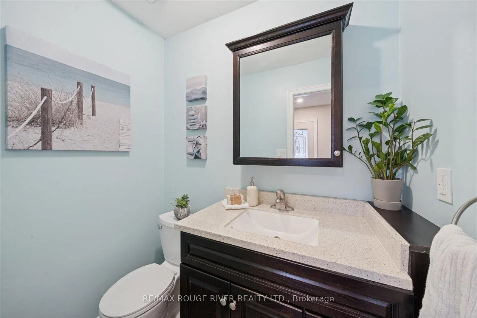 Photo 19 of 211 Ravenscroft Road, Ajax, Central West — HOMEH