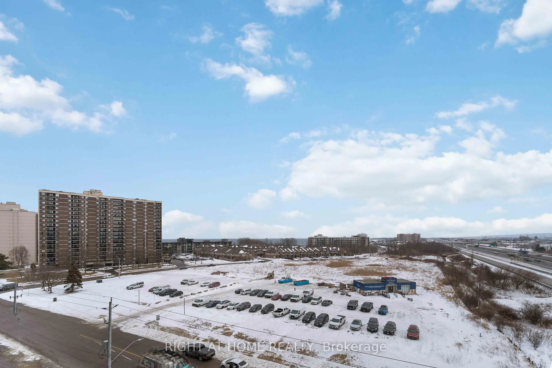 Photo 18 of Unit 717, 461 Green Road, Hamilton, Lakeshore — HOMEH