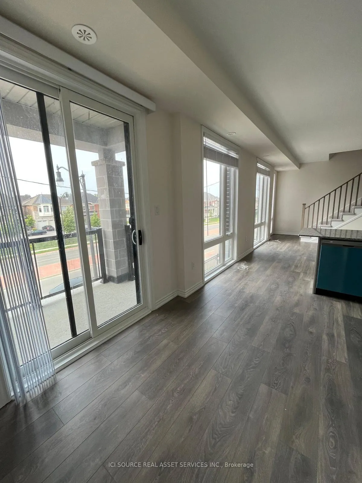 Photo 2 of Unit 55, 70 Knotsberry Circle, Brampton, Bram West — HOMEH
