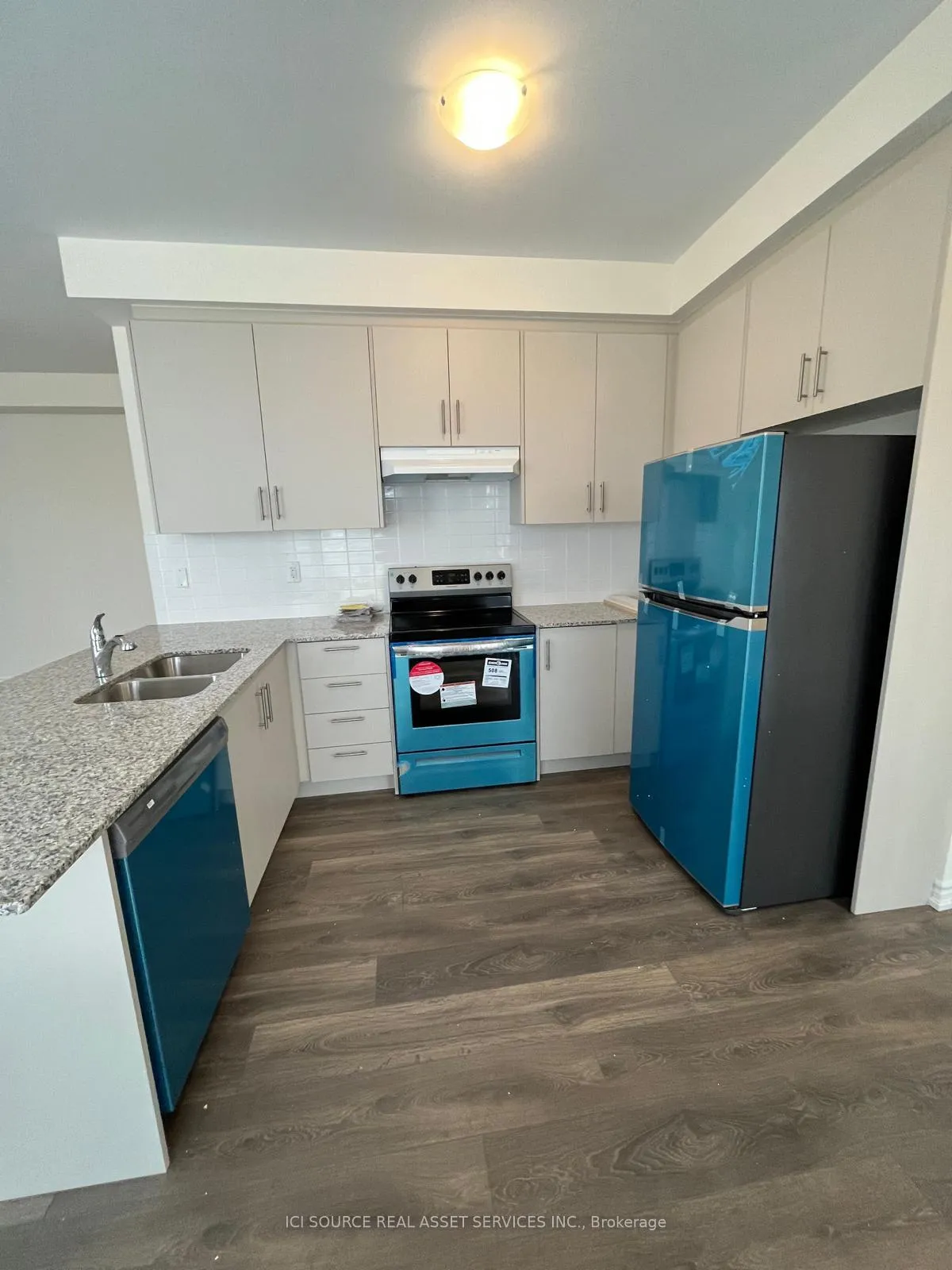 Photo 4 of Unit 55, 70 Knotsberry Circle, Brampton, Bram West — HOMEH