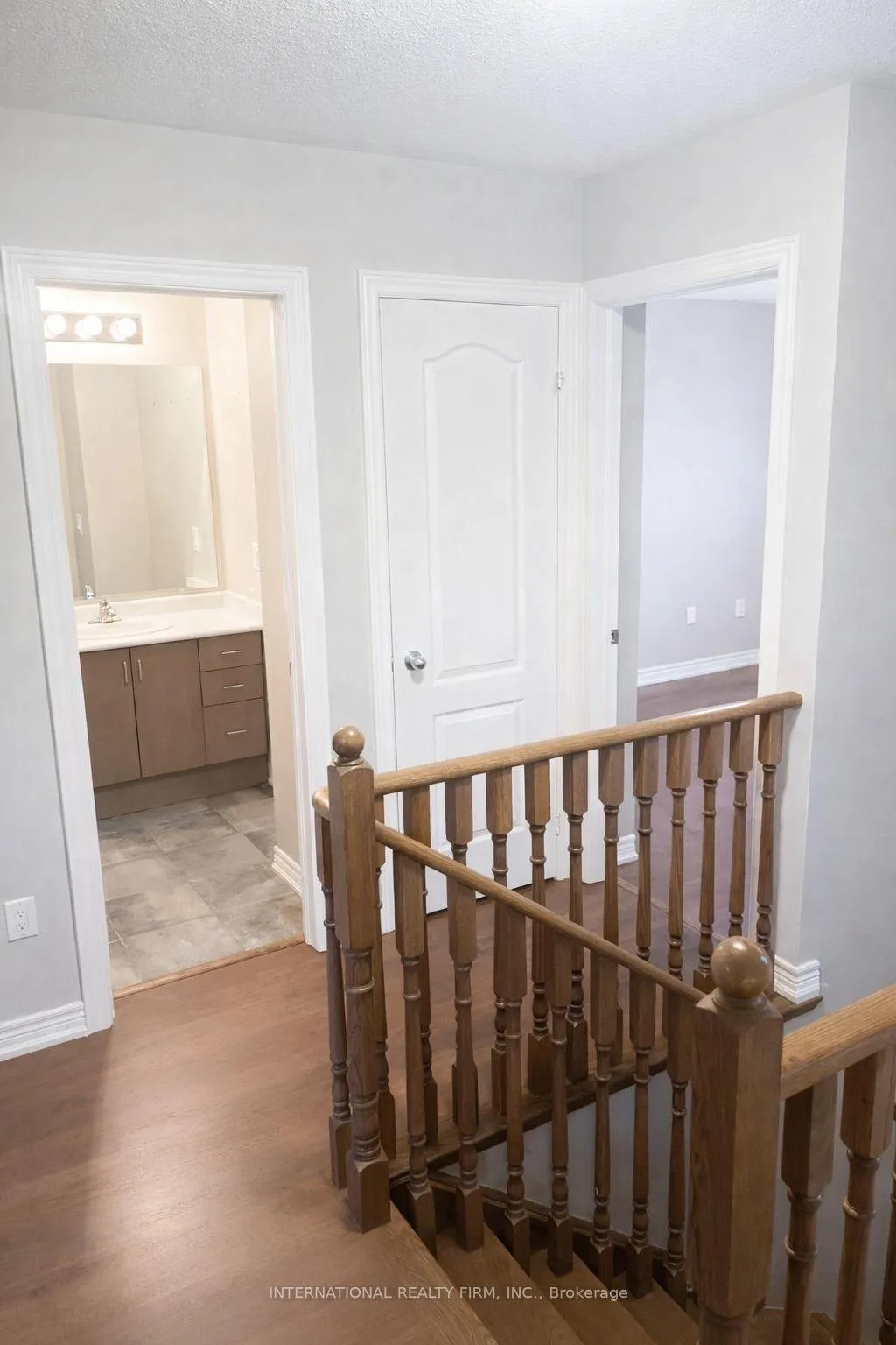Photo 12 of 1477 Pratt Heights, Milton, Ford — HOMEH