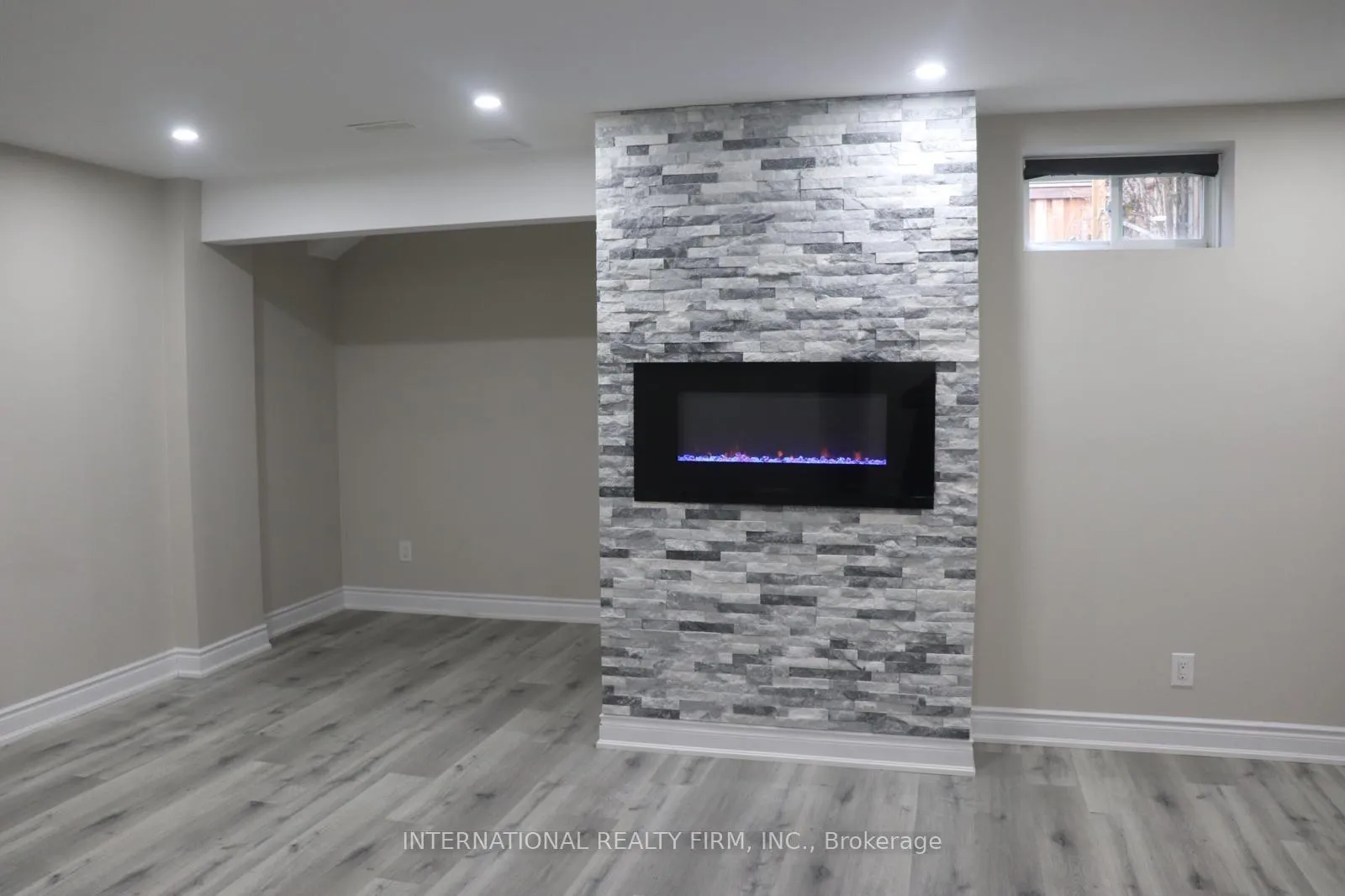 Photo 17 of 1477 Pratt Heights, Milton, Ford — HOMEH
