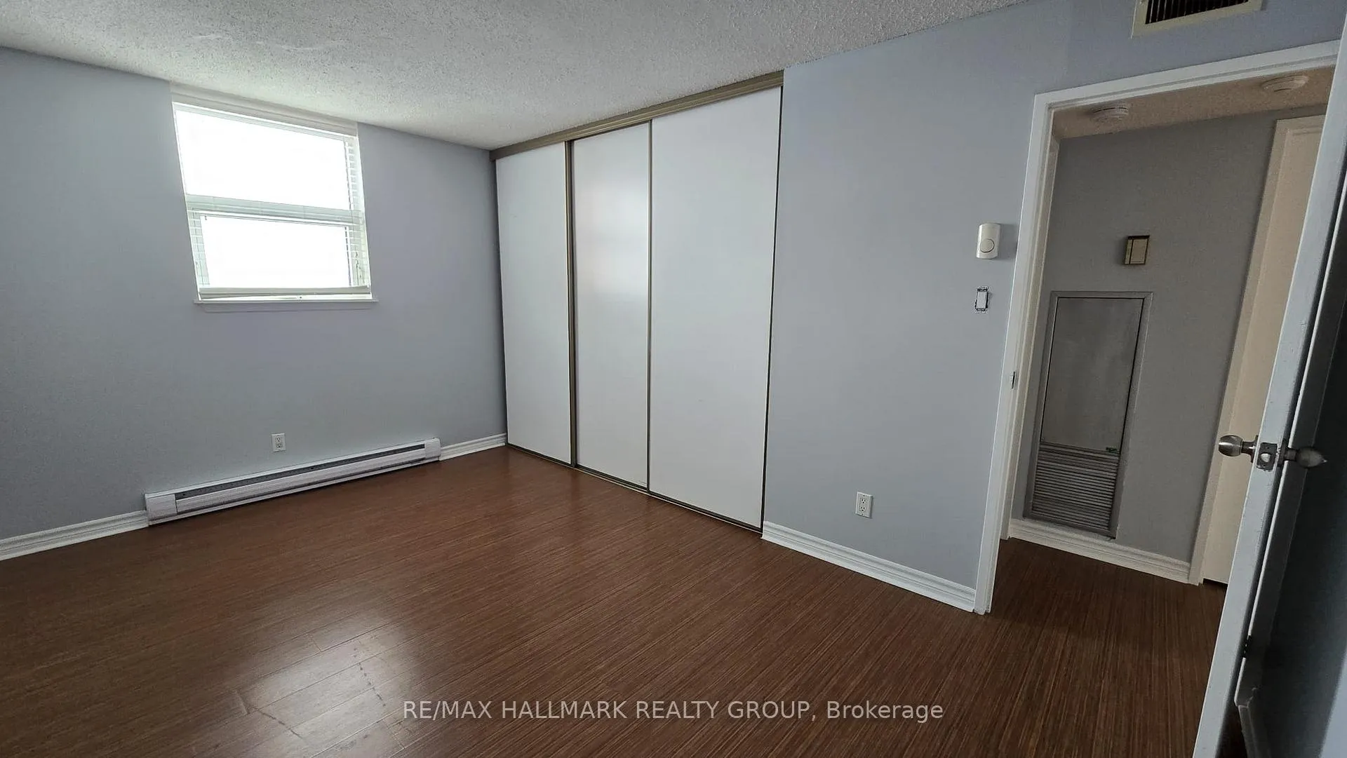 Photo 8 of Unit 1105, 1180 Ohio Street, Ottawa, Billings Bridge — HOMEH