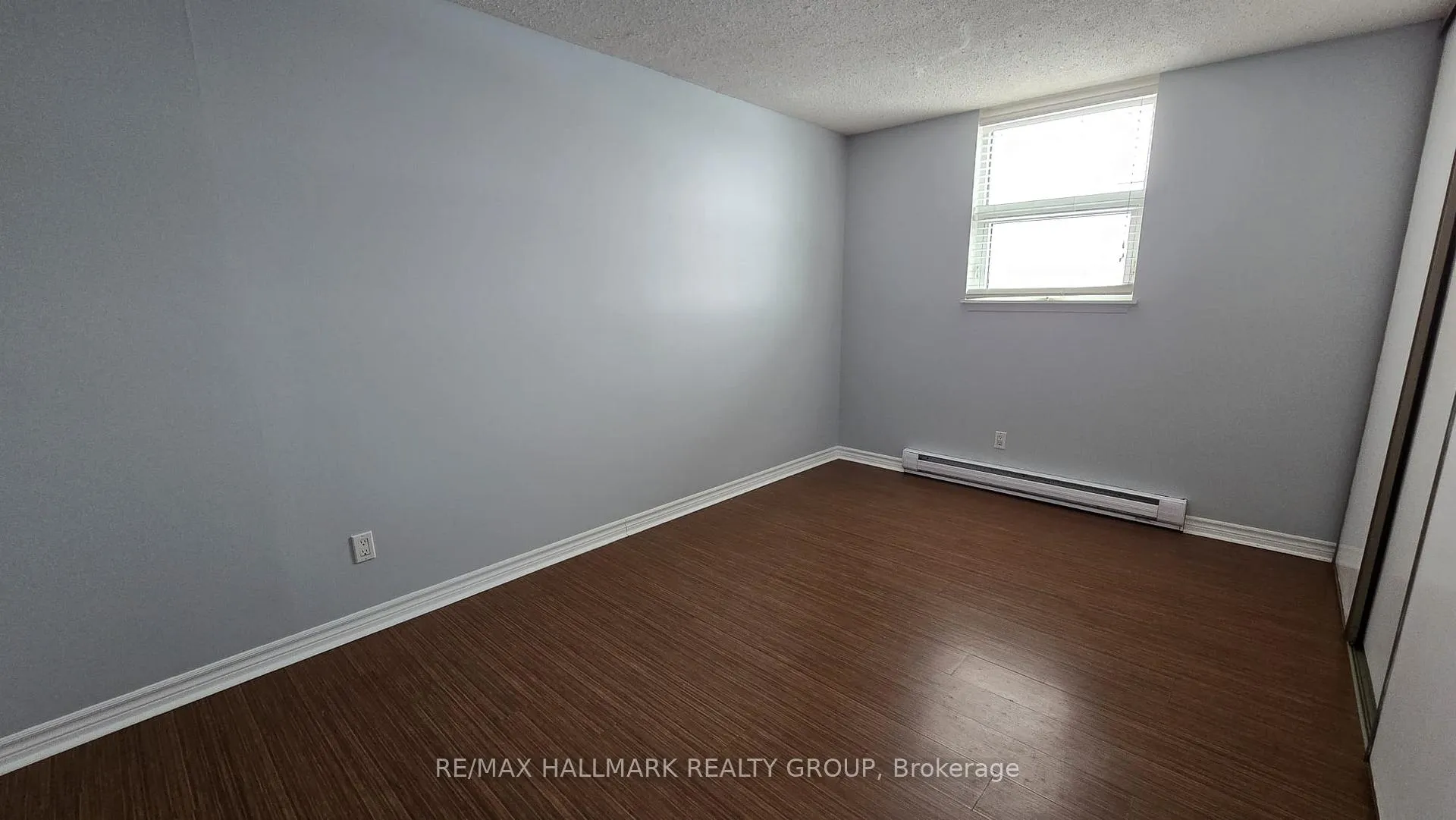 Photo 9 of Unit 1105, 1180 Ohio Street, Ottawa, Billings Bridge — HOMEH