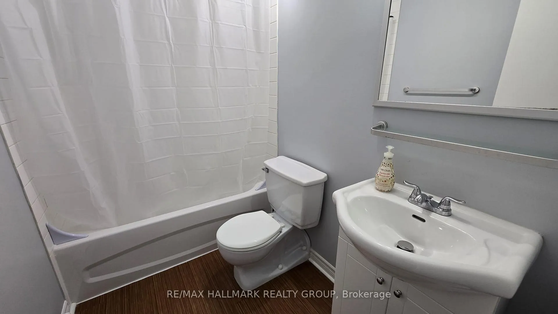 Photo 12 of Unit 1105, 1180 Ohio Street, Ottawa, Billings Bridge — HOMEH