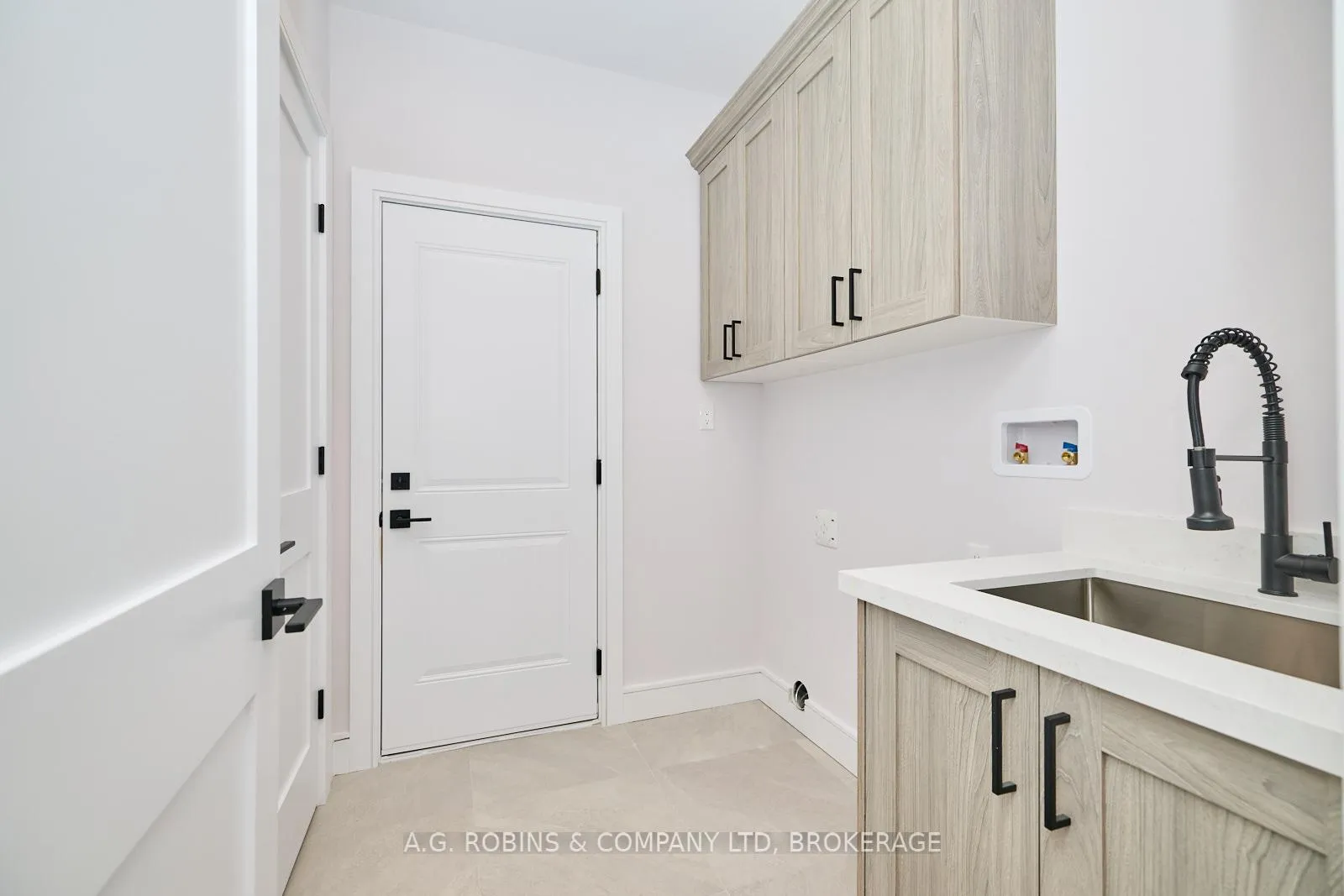 Photo 20 of 4124 Fly Road, Lincoln, Escarpment — HOMEH