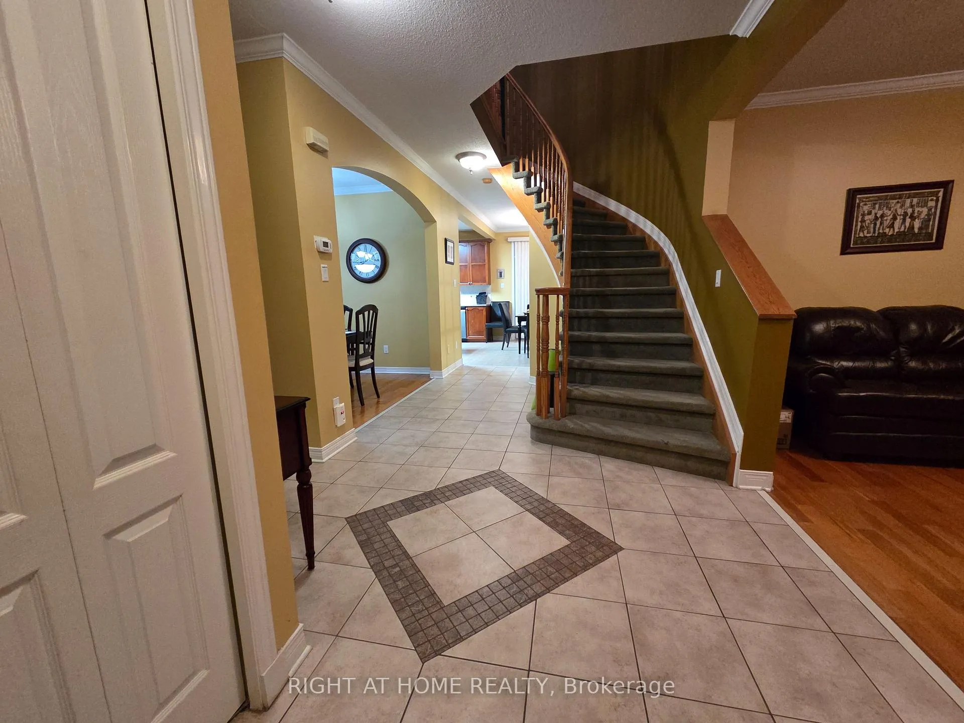 Photo 6 of 96 Maple Stand Way, Ottawa, Barrhaven East — HOMEH