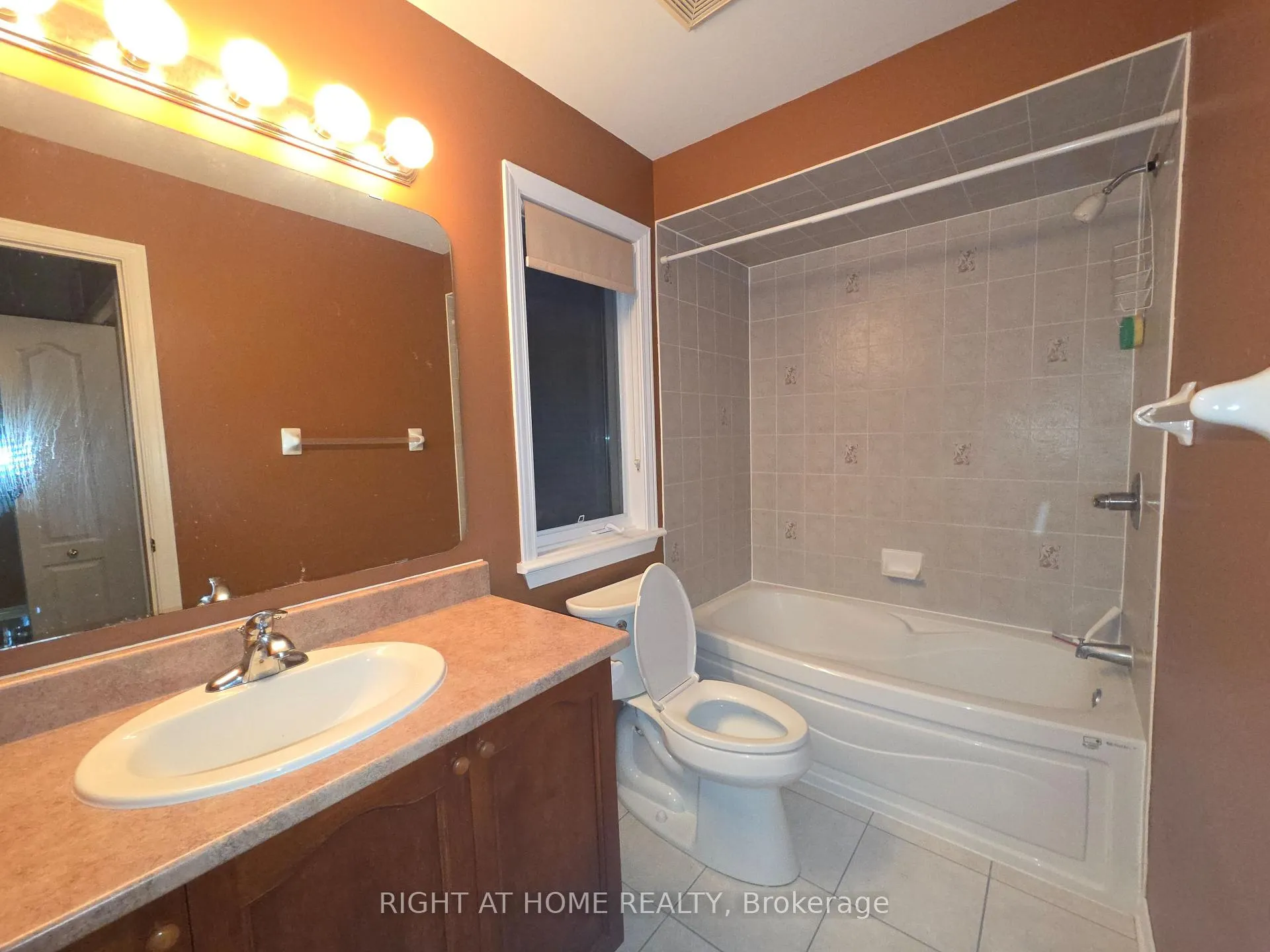 Photo 18 of 96 Maple Stand Way, Ottawa, Barrhaven East — HOMEH