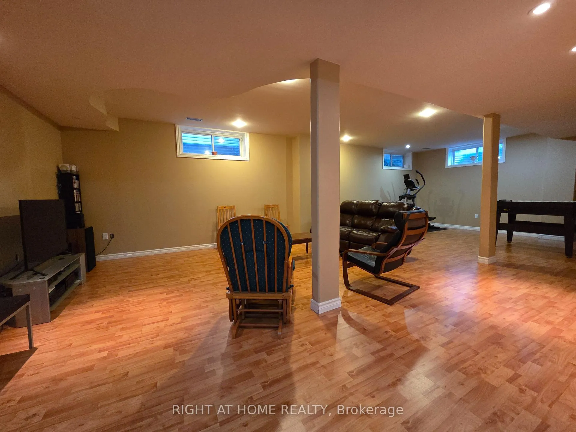 Photo 33 of 96 Maple Stand Way, Ottawa, Barrhaven East — HOMEH