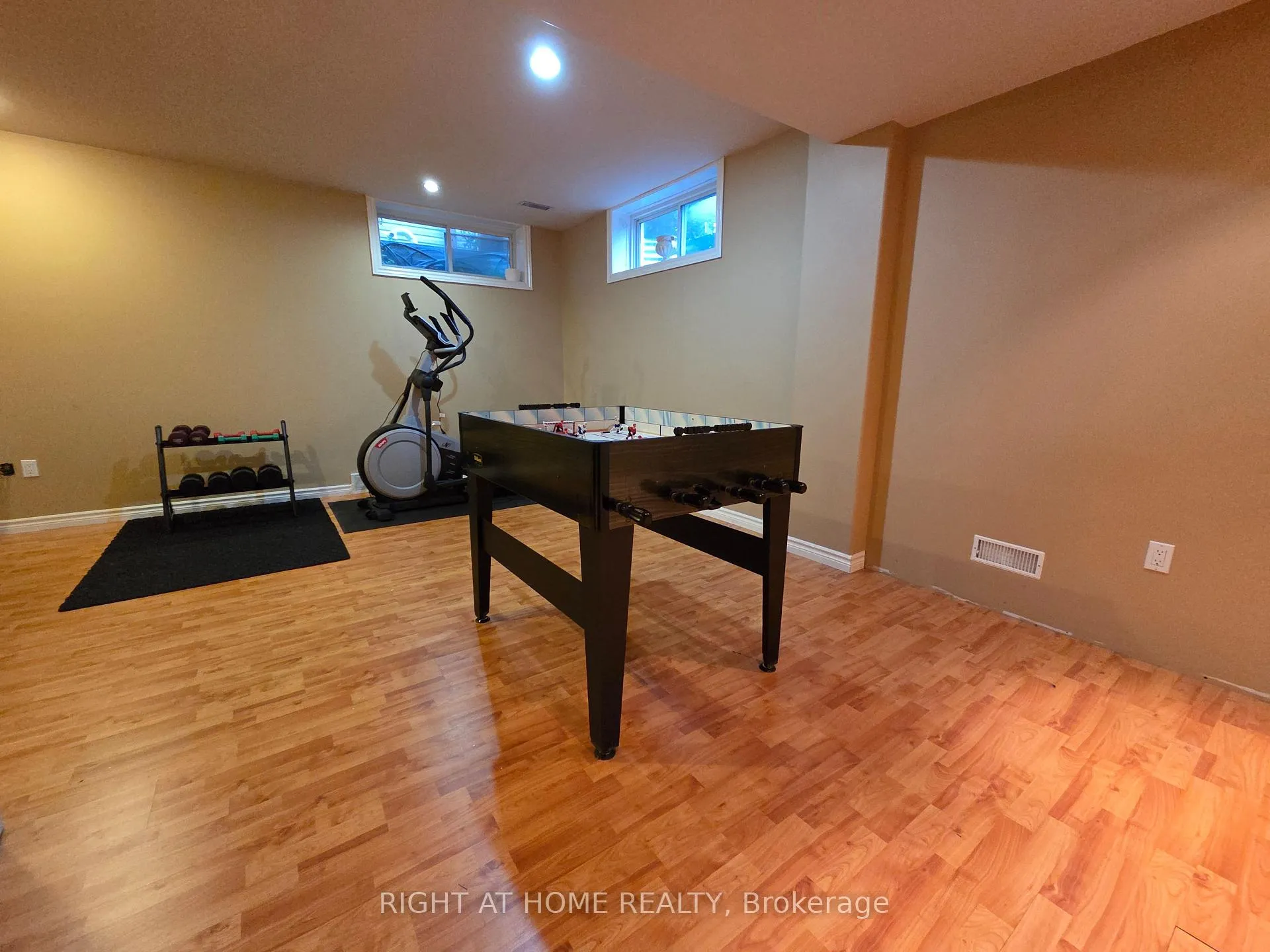Photo 35 of 96 Maple Stand Way, Ottawa, Barrhaven East — HOMEH