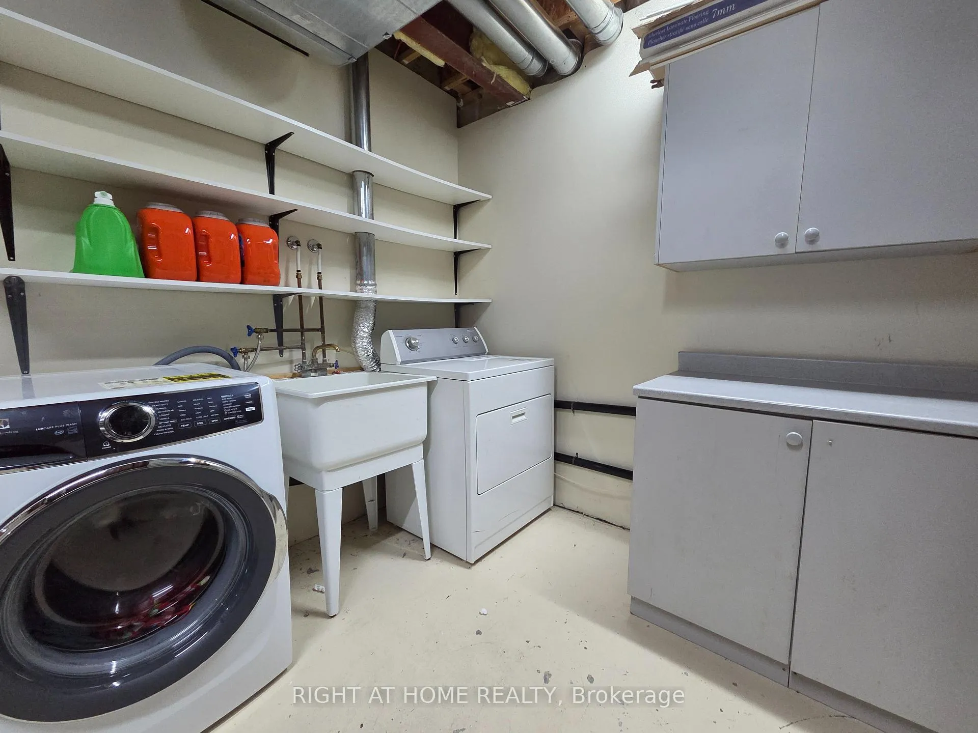 Photo 39 of 96 Maple Stand Way, Ottawa, Barrhaven East — HOMEH