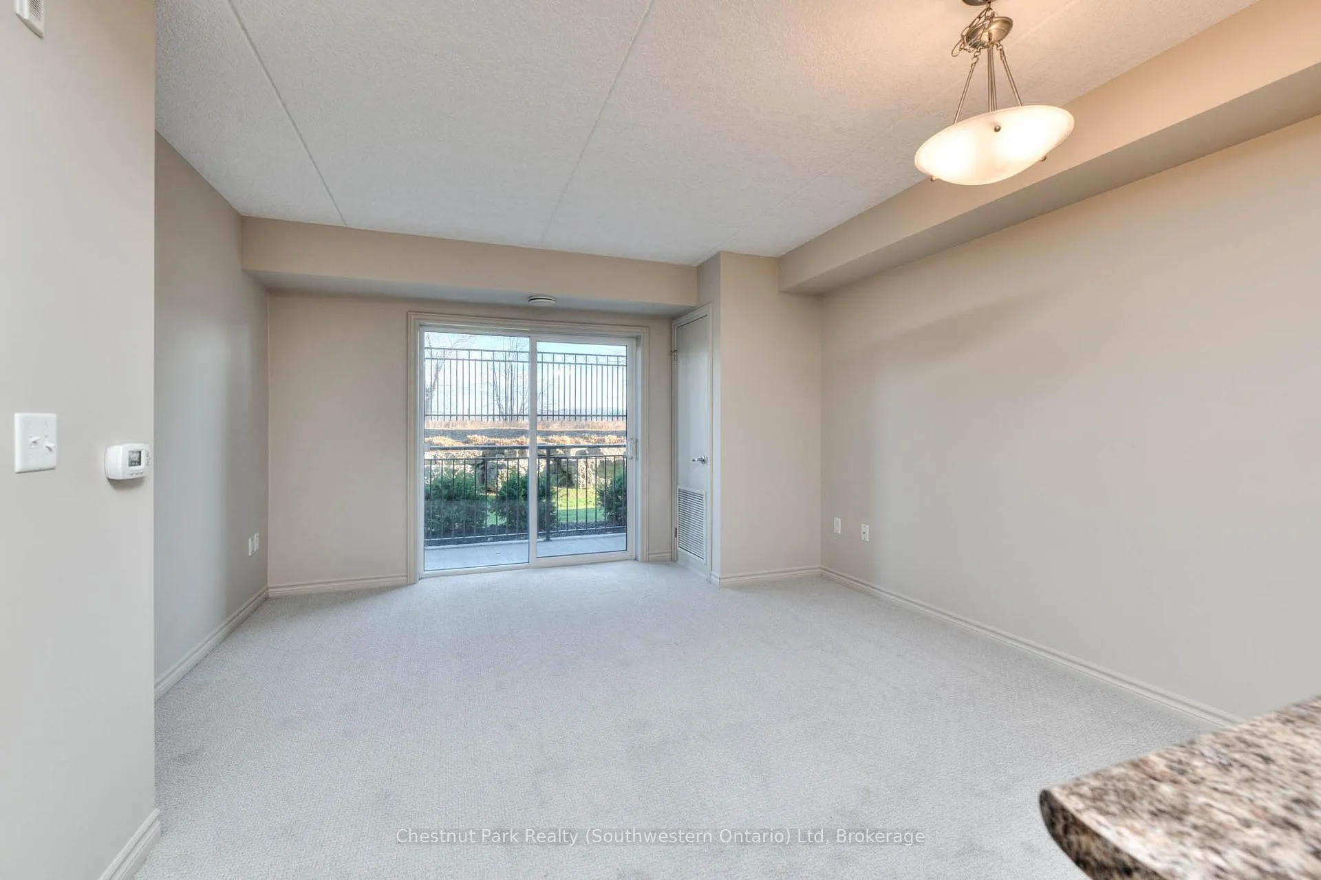 Photo 9 of Unit 103, 19 Waterford Drive, Guelph, Pineridge/Westminster Woods — HOMEH