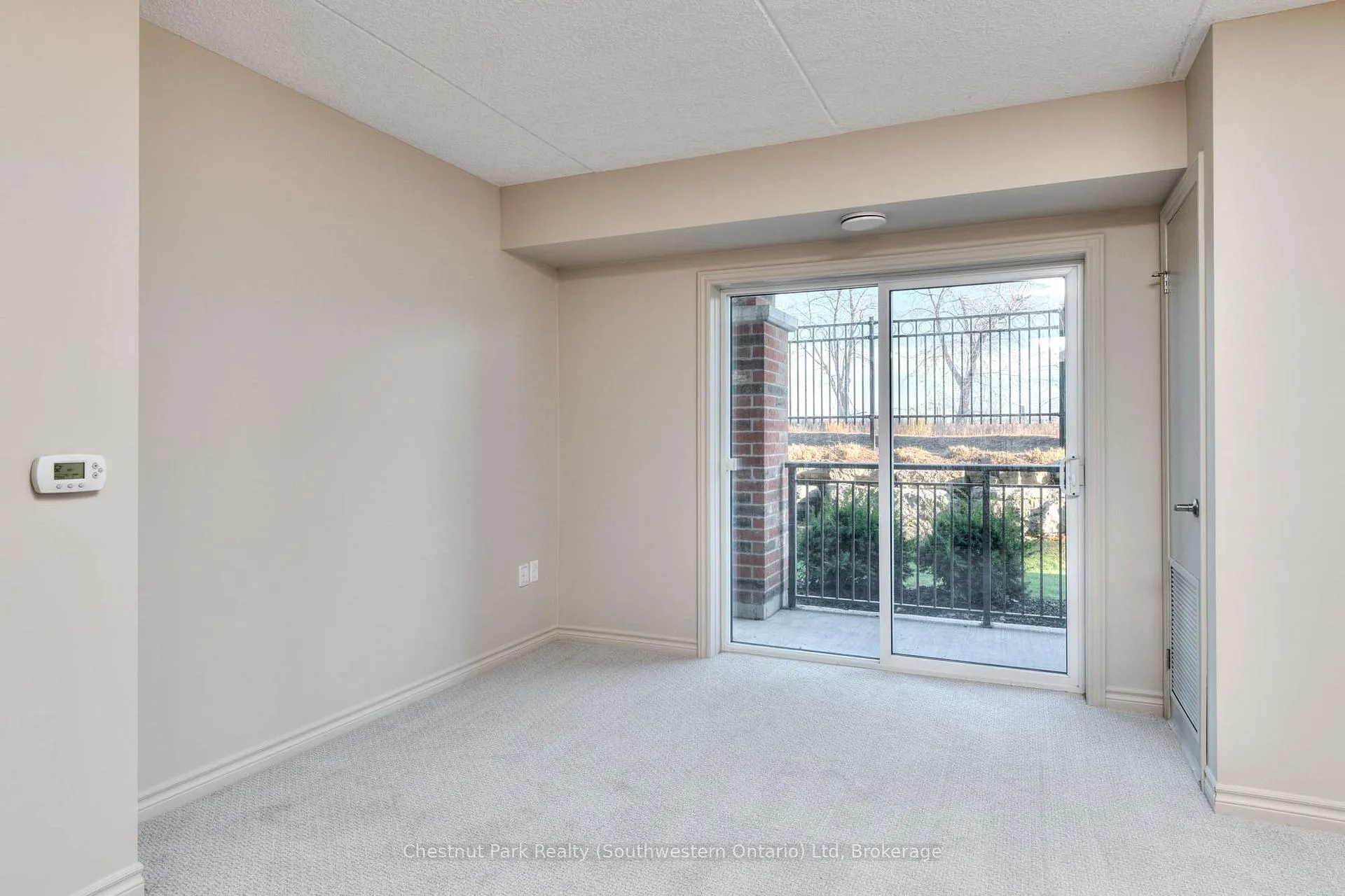 Photo 10 of Unit 103, 19 Waterford Drive, Guelph, Pineridge/Westminster Woods — HOMEH