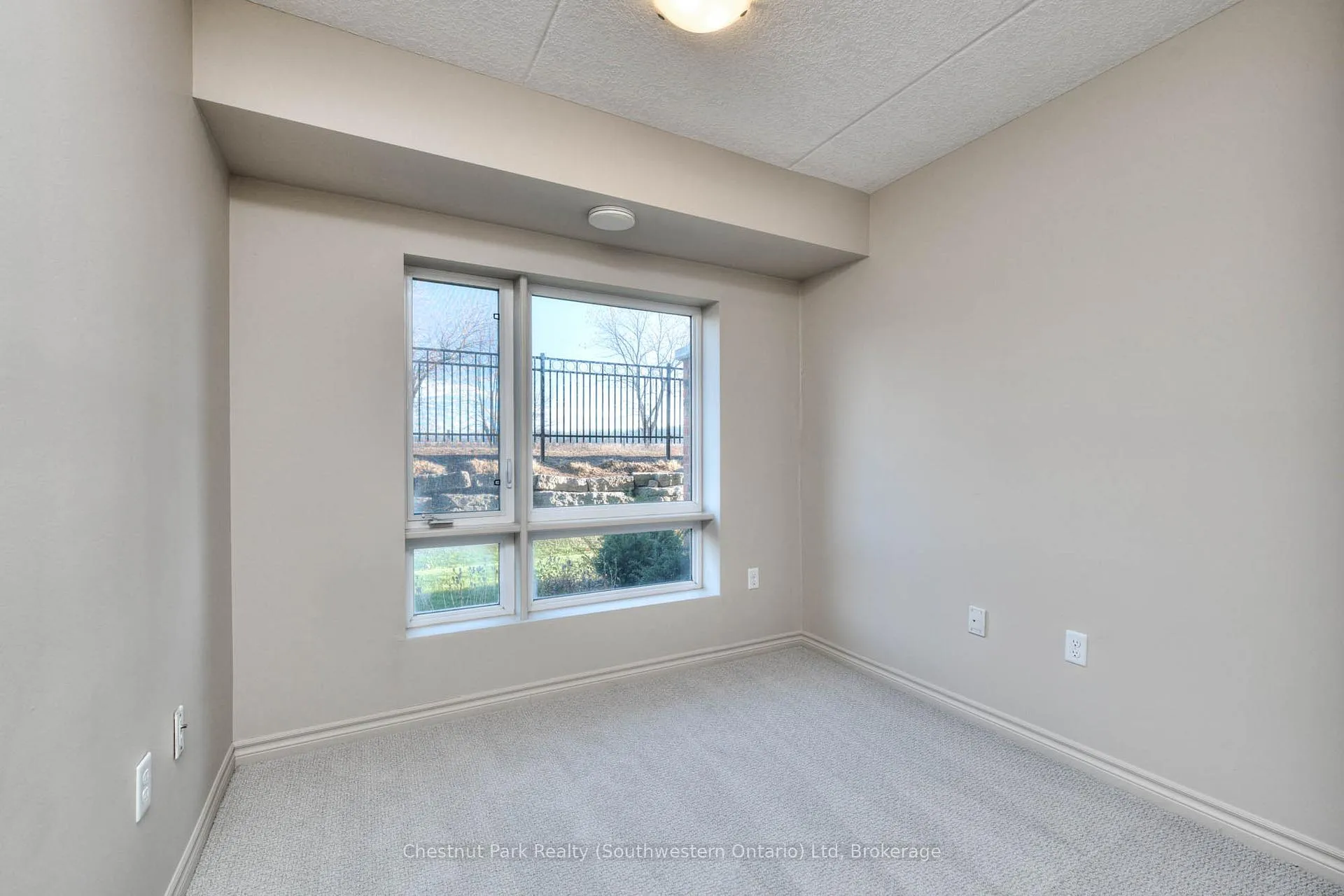Photo 13 of Unit 103, 19 Waterford Drive, Guelph, Pineridge/Westminster Woods — HOMEH