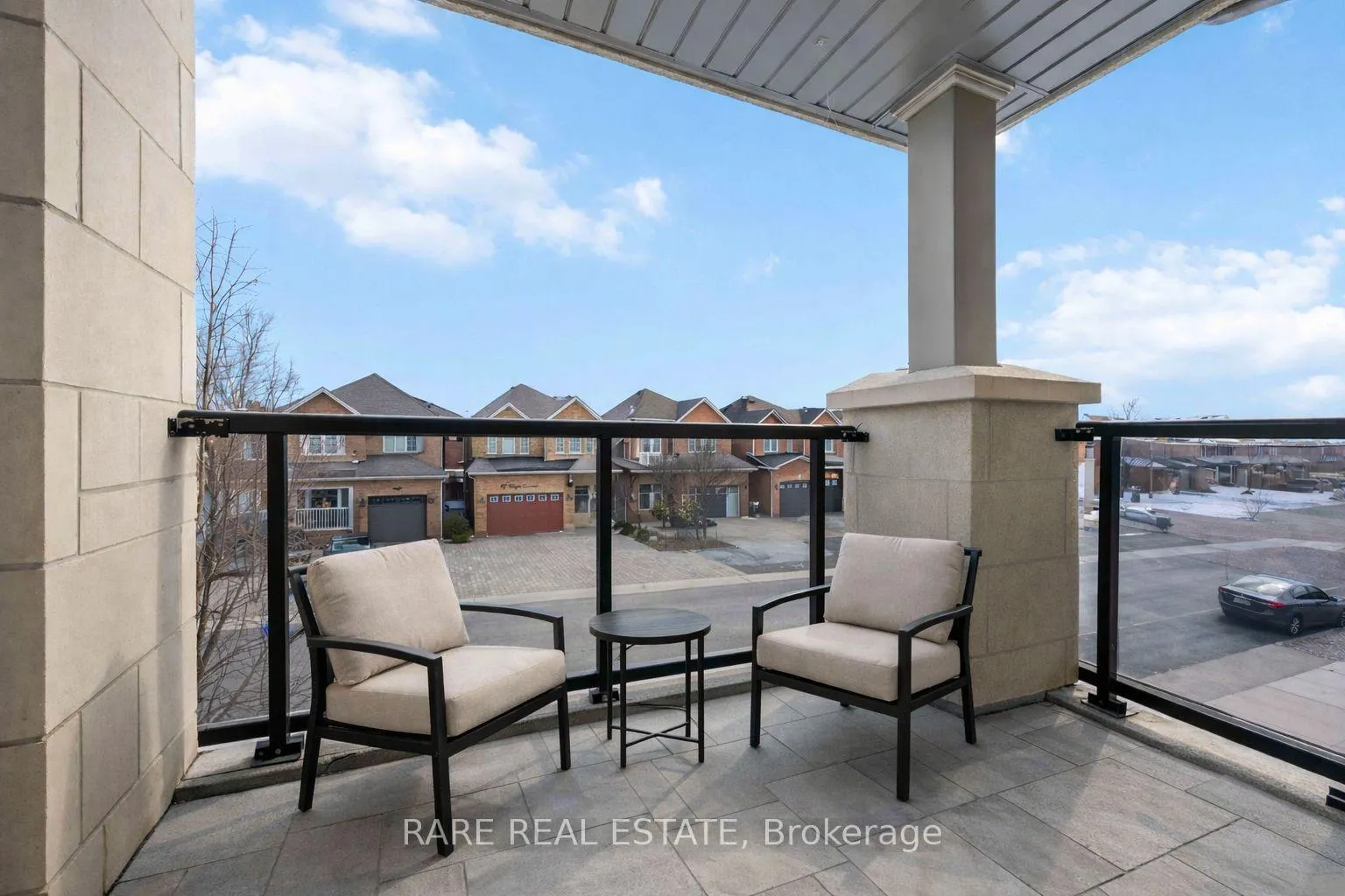 Photo 14 of Unit 8, 105 Kayla Crescent, Vaughan, Maple — HOMEH