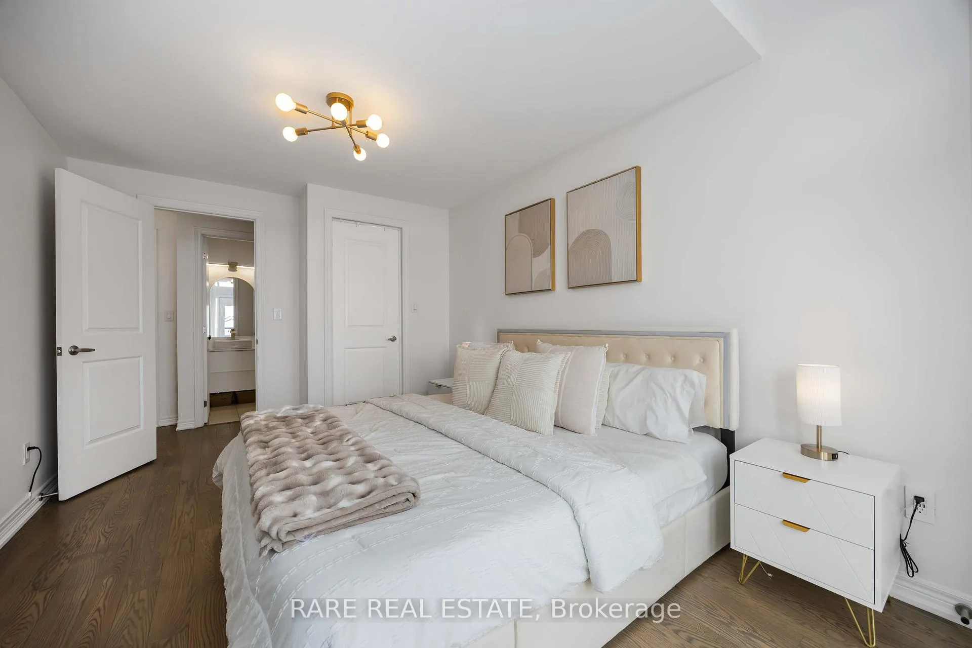 Photo 24 of Unit 8, 105 Kayla Crescent, Vaughan, Maple — HOMEH