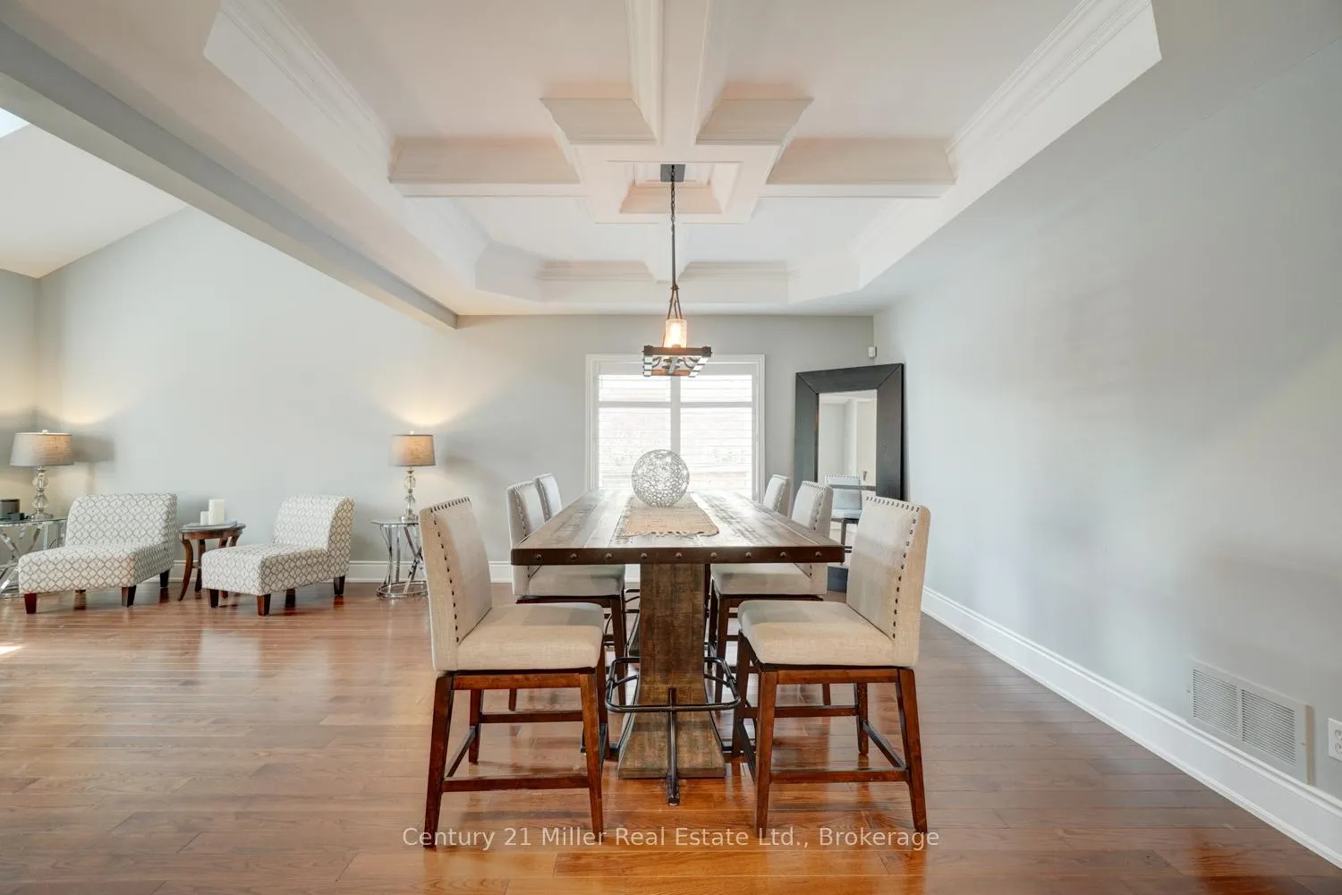 Photo 10 of 8 Watercliff Place, Hamilton, Winona Park — HOMEH