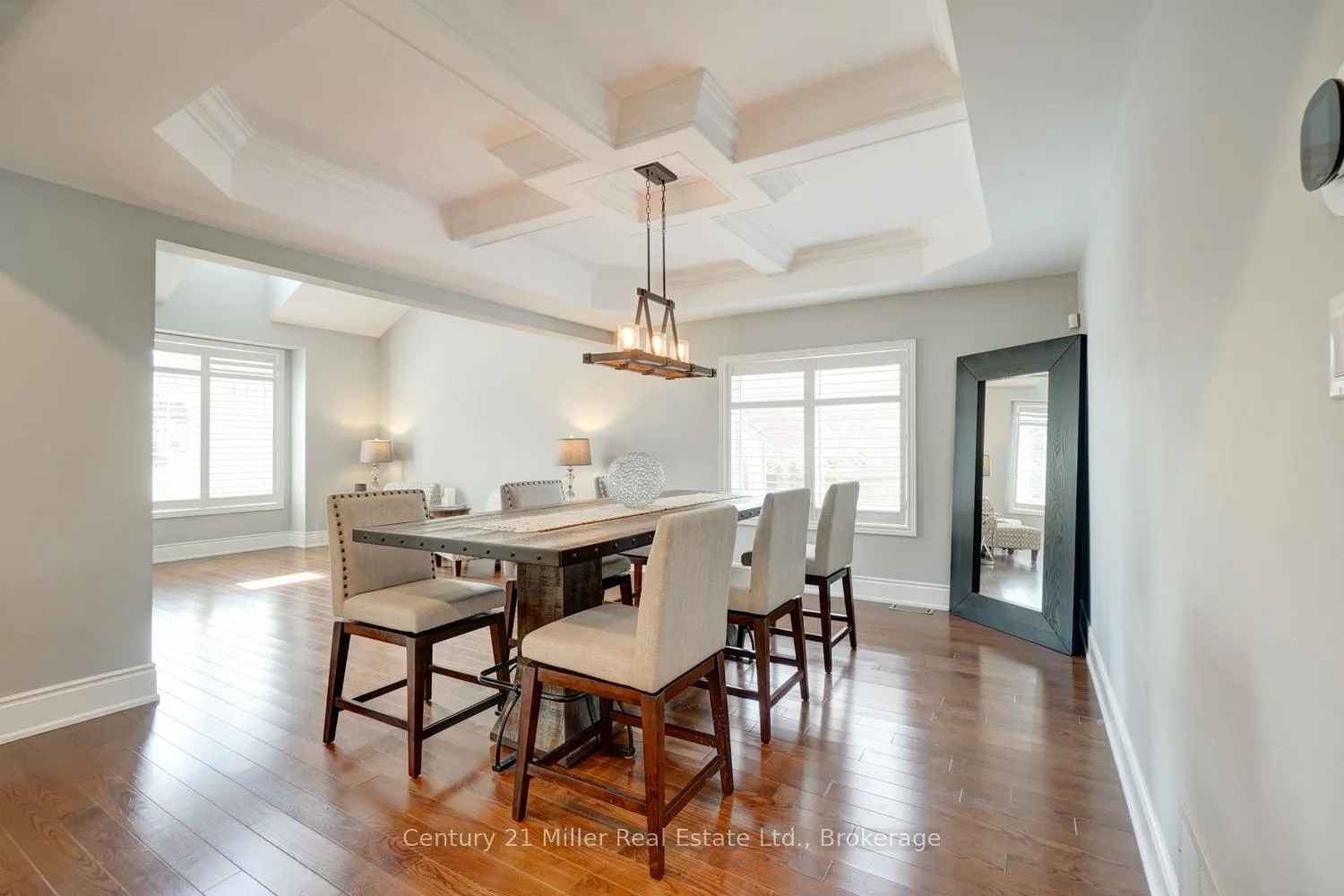 Photo 11 of 8 Watercliff Place, Hamilton, Winona Park — HOMEH