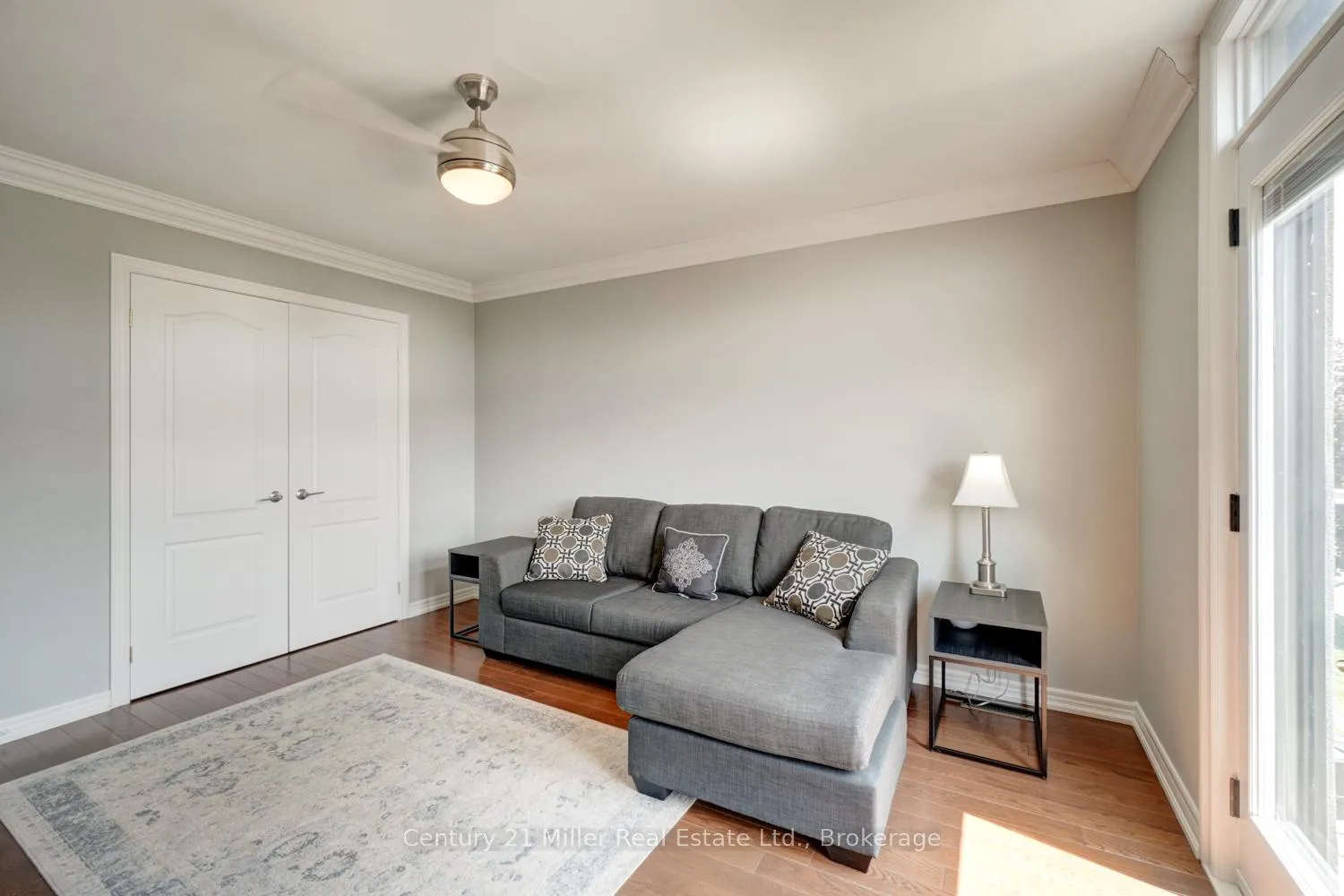 Photo 25 of 8 Watercliff Place, Hamilton, Winona Park — HOMEH