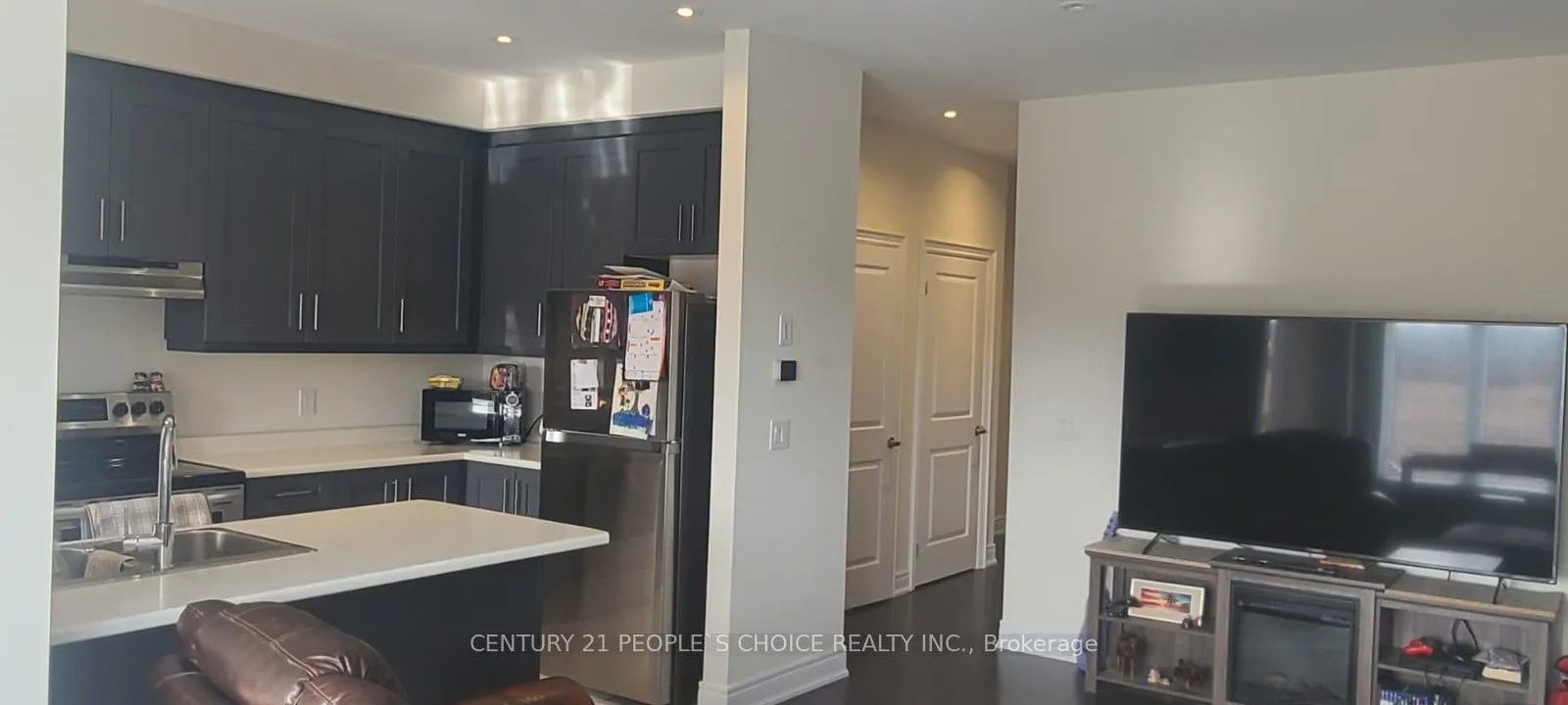 Photo 5 of 305 Atkinson Street, Clearview, Stayner — HOMEH