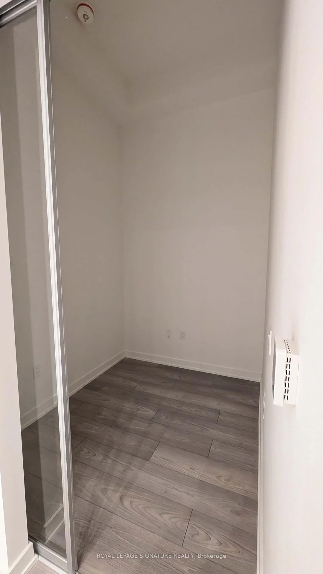 Photo 9 of Unit 808, 120 Broadway Avenue, Toronto, Mount Pleasant West — HOMEH