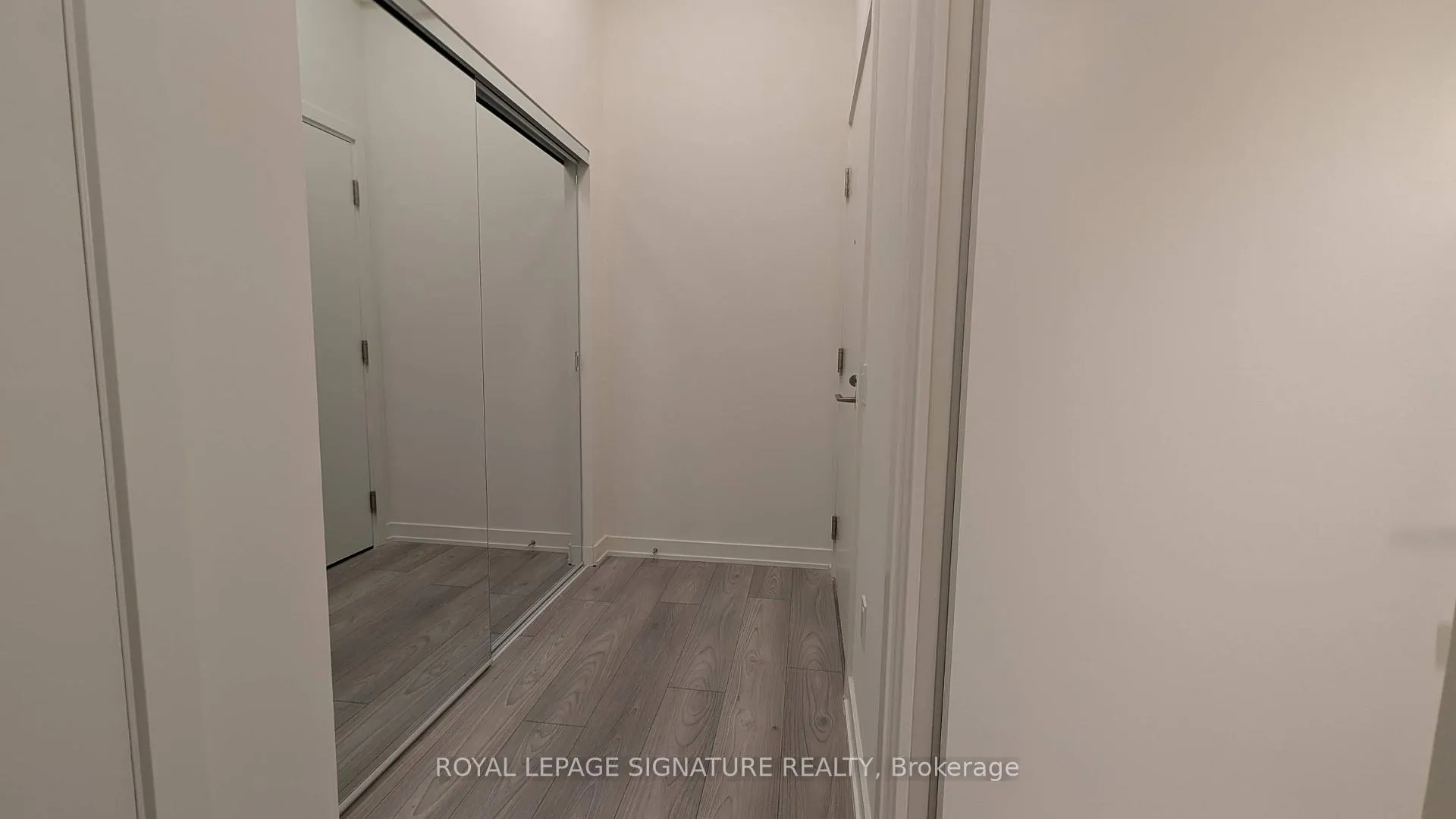 Photo 15 of Unit 808, 120 Broadway Avenue, Toronto, Mount Pleasant West — HOMEH