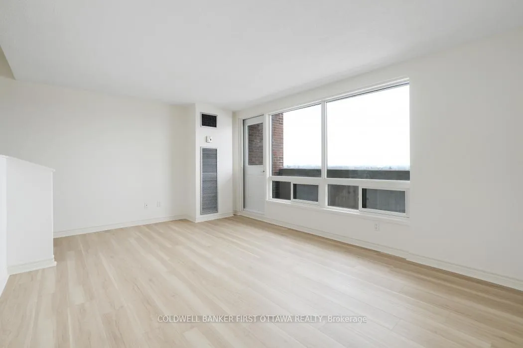 Photo 18 of Unit 1107, 1100 Ambleside Drive, Ottawa, Woodroffe — HOMEH