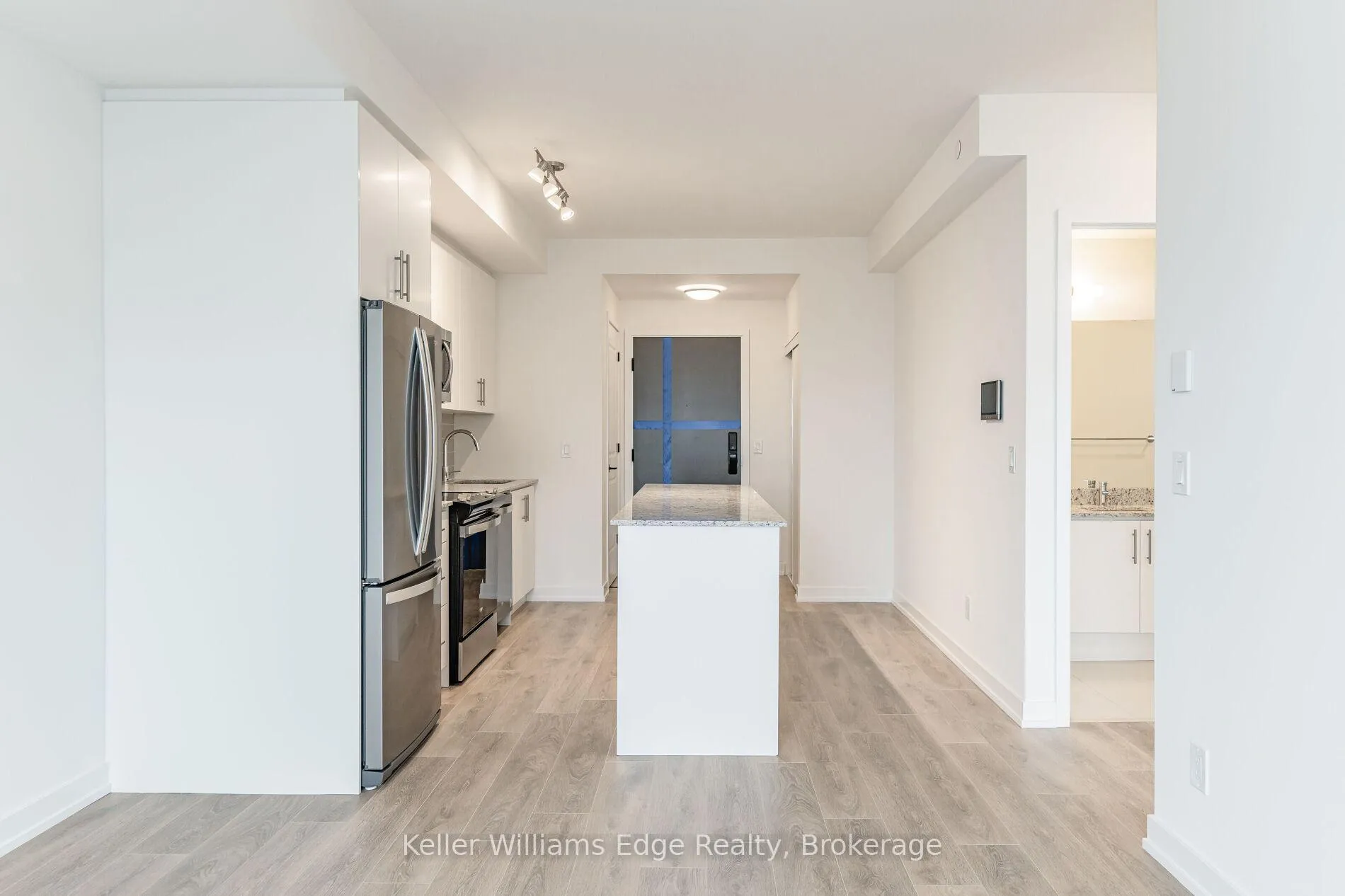 Photo 3 of Unit 401, 345 Wheat Boom Drive, Oakville, Joshua Meadows — HOMEH