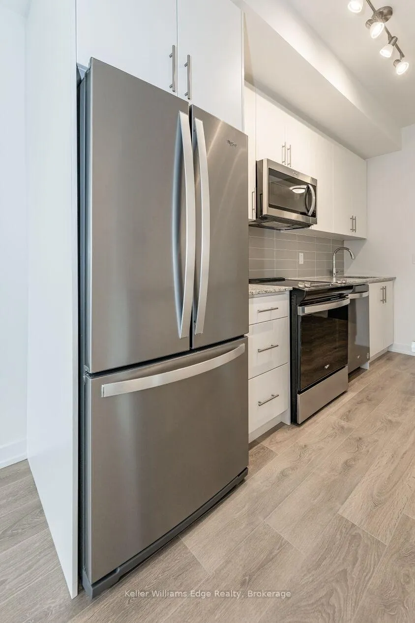 Photo 7 of Unit 401, 345 Wheat Boom Drive, Oakville, Joshua Meadows — HOMEH