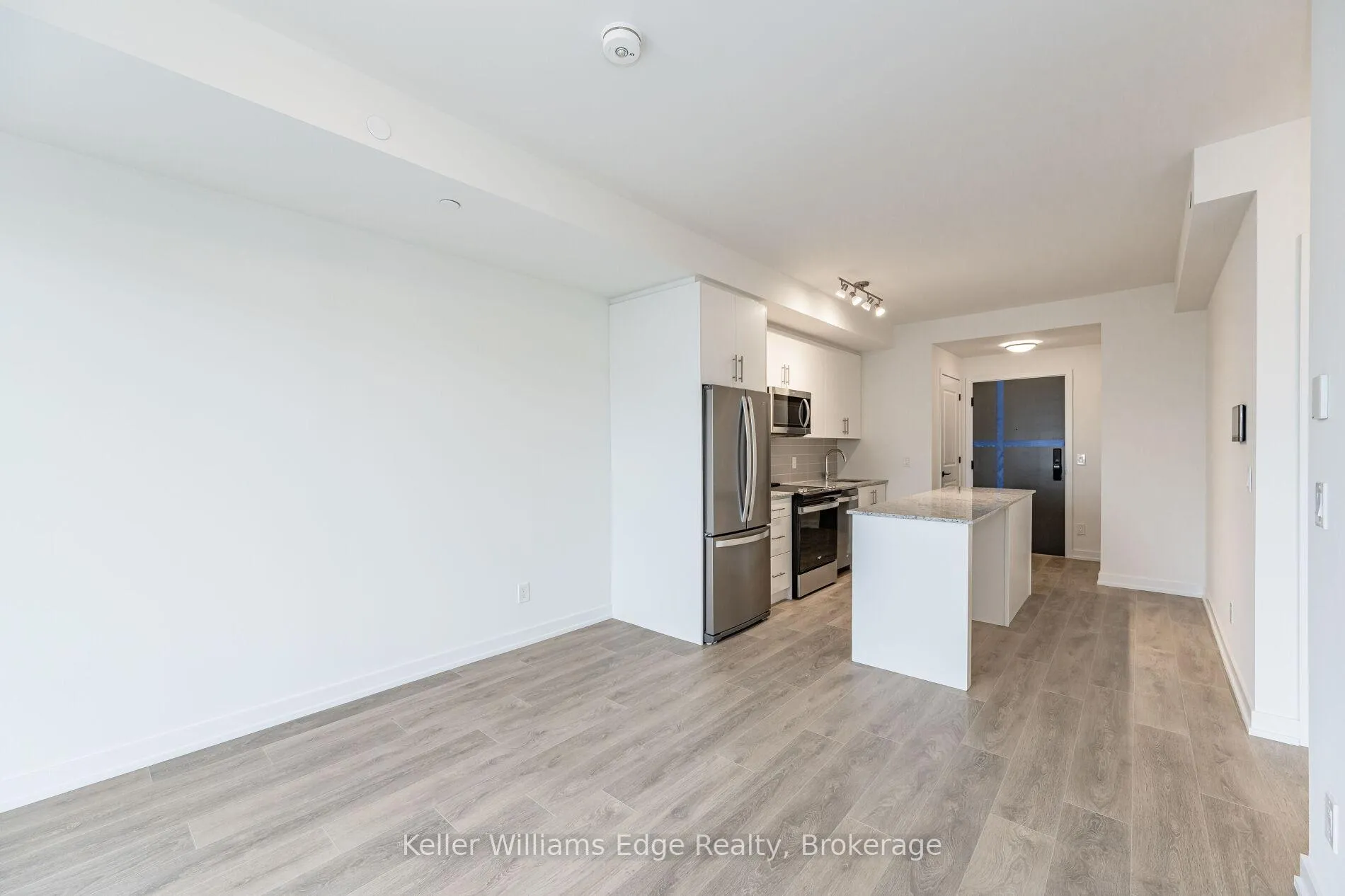 Photo 12 of Unit 401, 345 Wheat Boom Drive, Oakville, Joshua Meadows — HOMEH