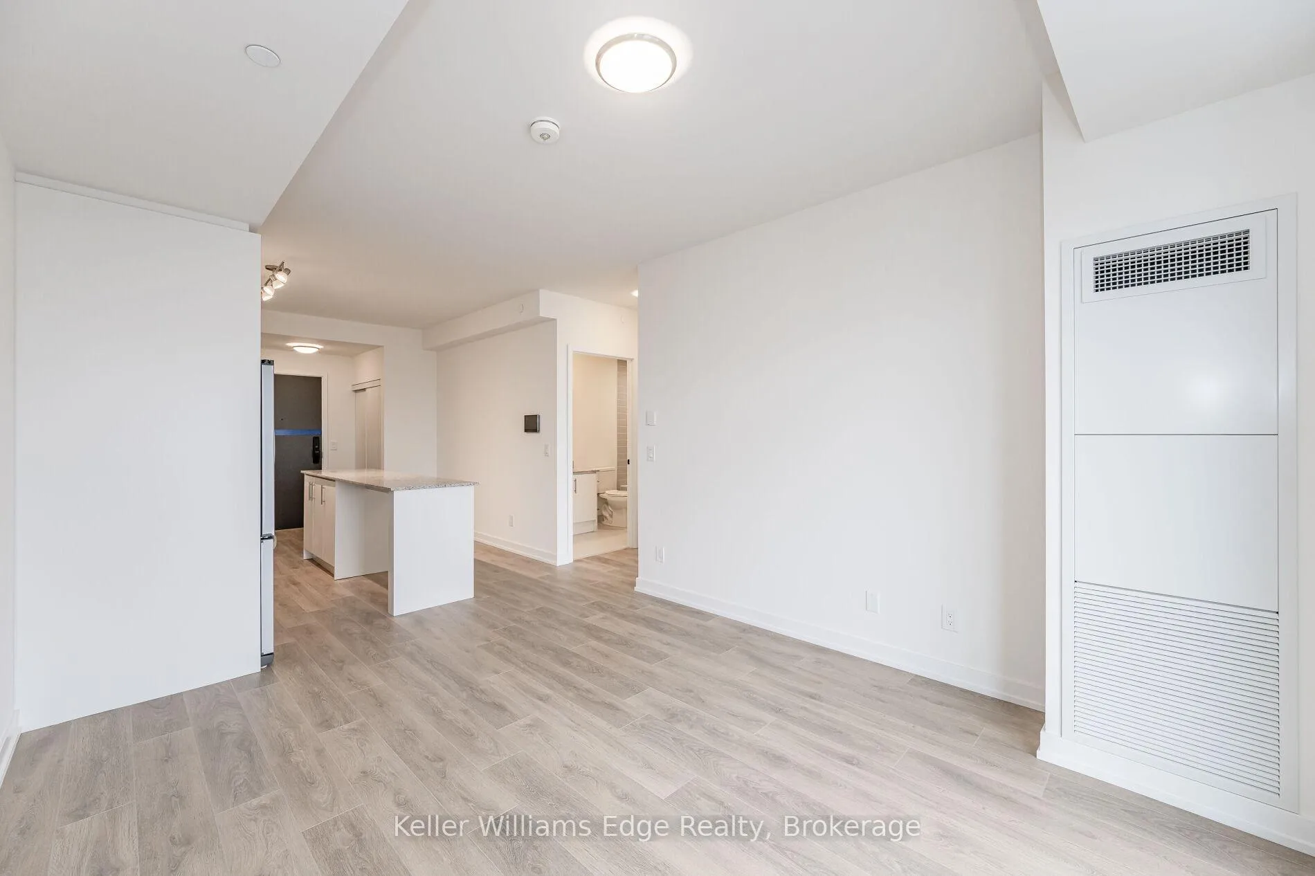 Photo 15 of Unit 401, 345 Wheat Boom Drive, Oakville, Joshua Meadows — HOMEH