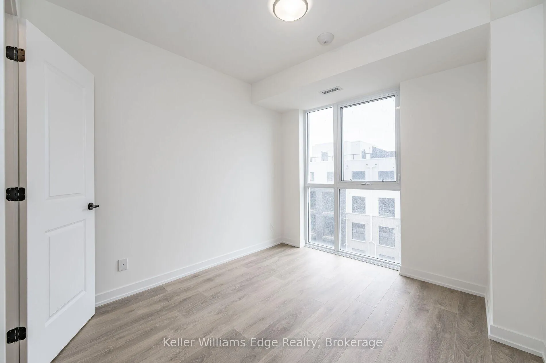 Photo 20 of Unit 401, 345 Wheat Boom Drive, Oakville, Joshua Meadows — HOMEH