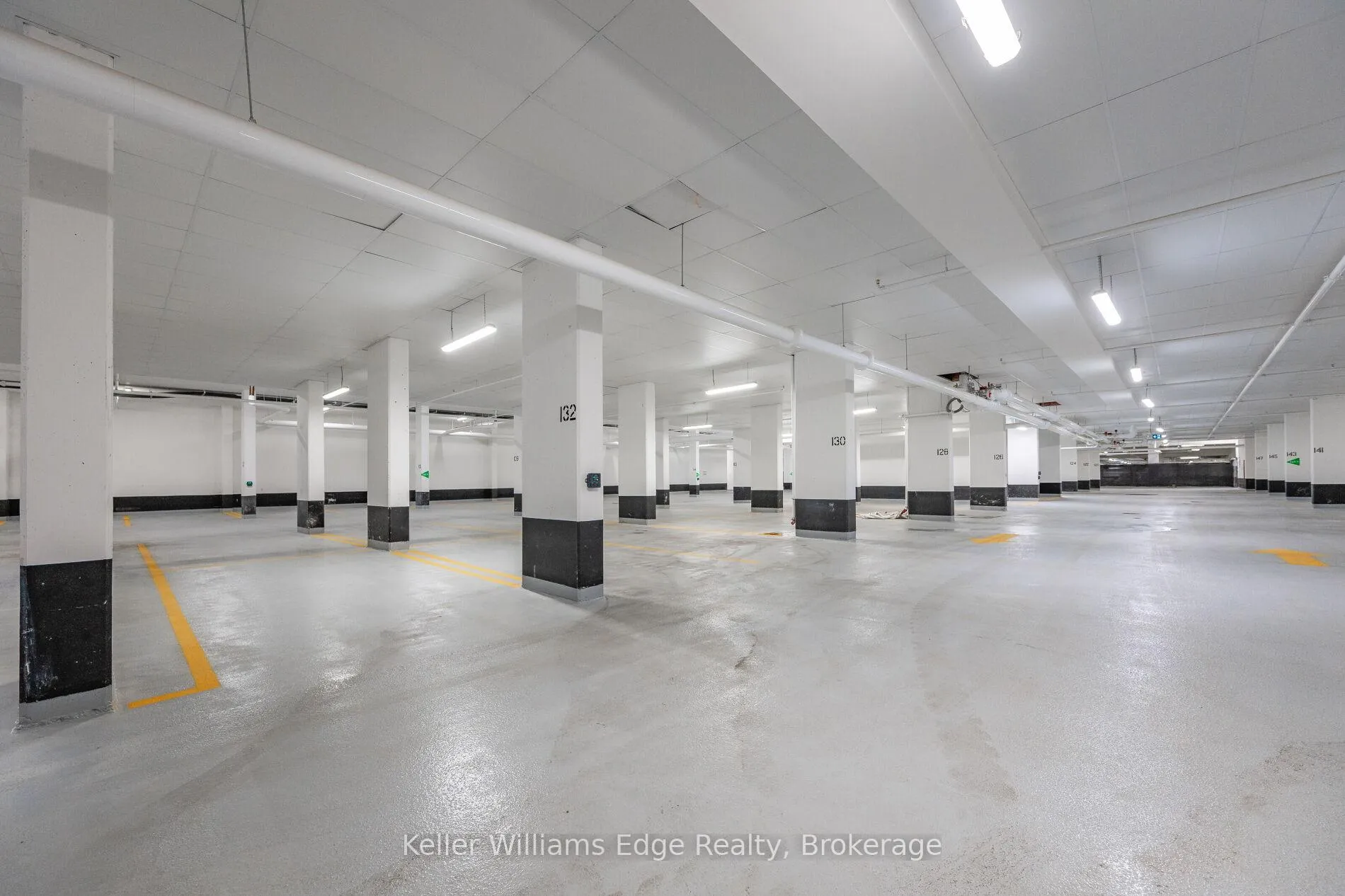 Photo 27 of Unit 401, 345 Wheat Boom Drive, Oakville, Joshua Meadows — HOMEH