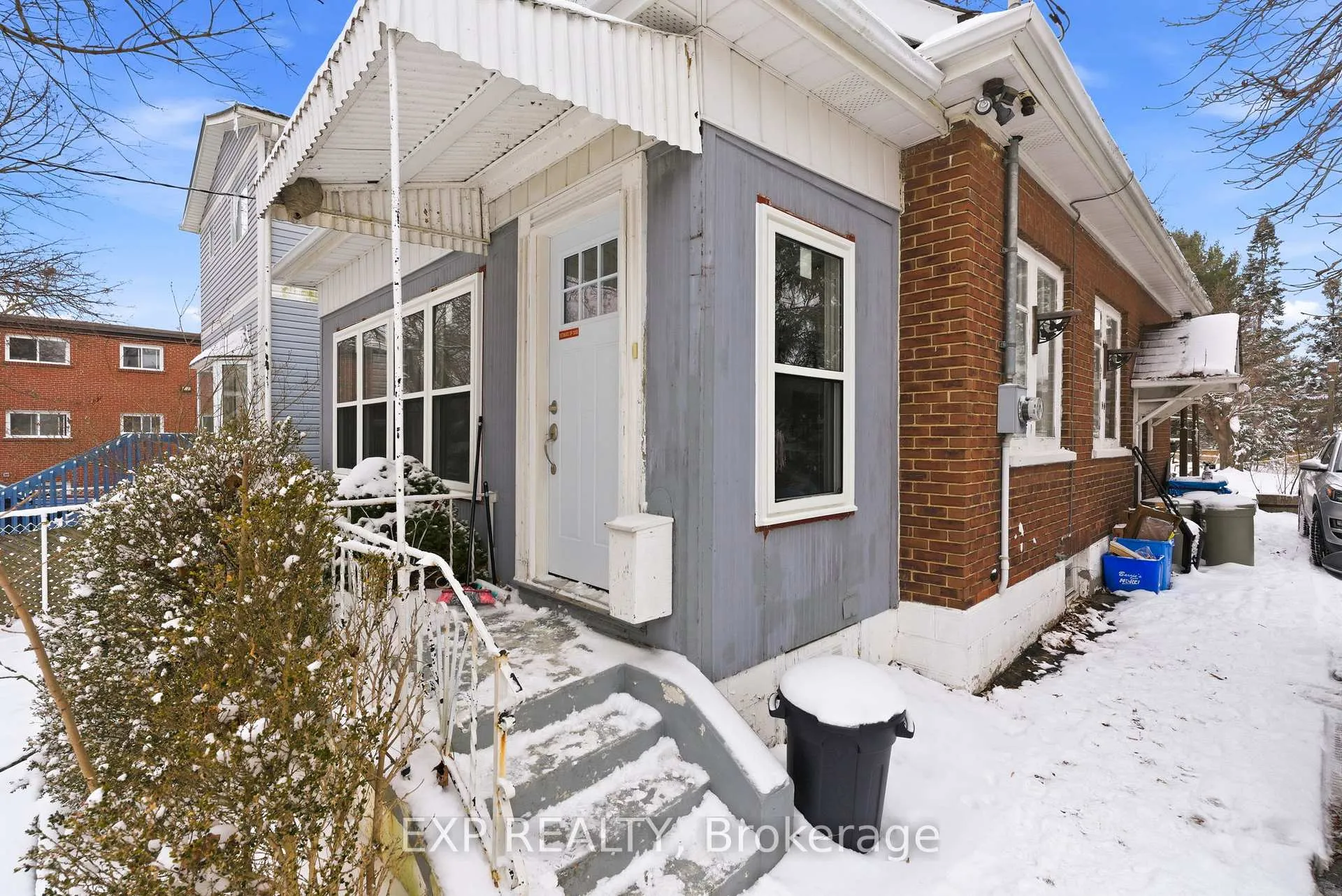 Photo 3 of 116 Thomas Street, Oshawa, Lakeview — HOMEH