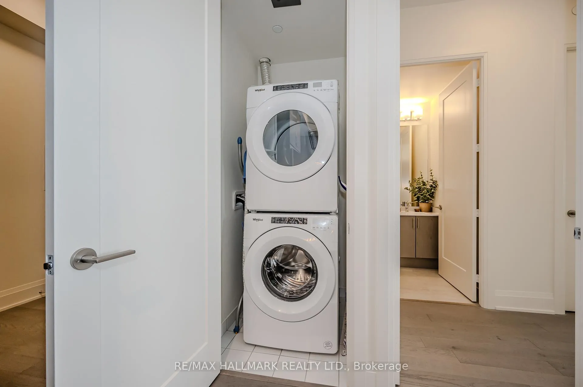 Photo 9 of Unit PH114, 9000 Jane Street, Vaughan, Vellore Village — HOMEH