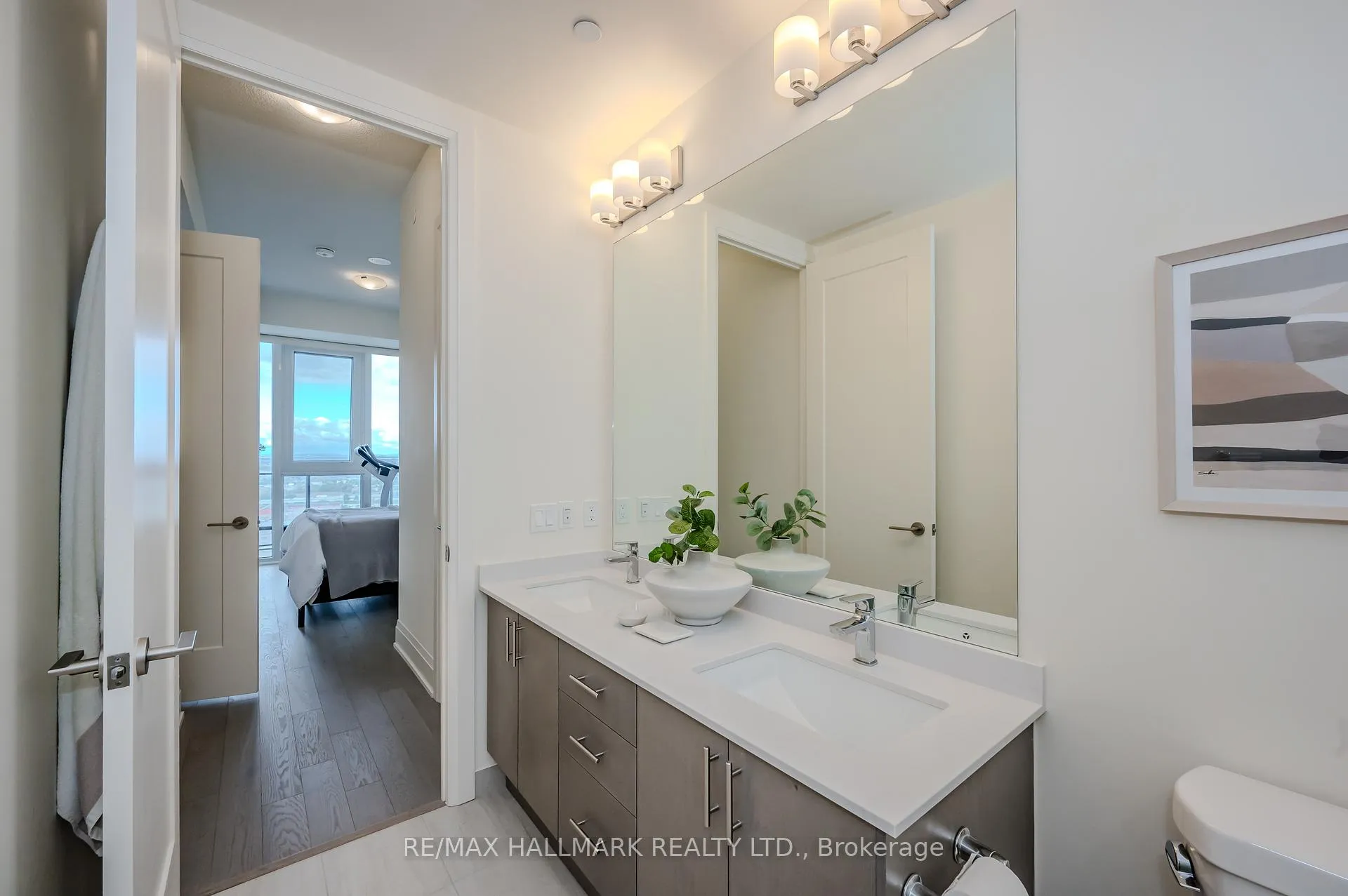 Photo 11 of Unit PH114, 9000 Jane Street, Vaughan, Vellore Village — HOMEH