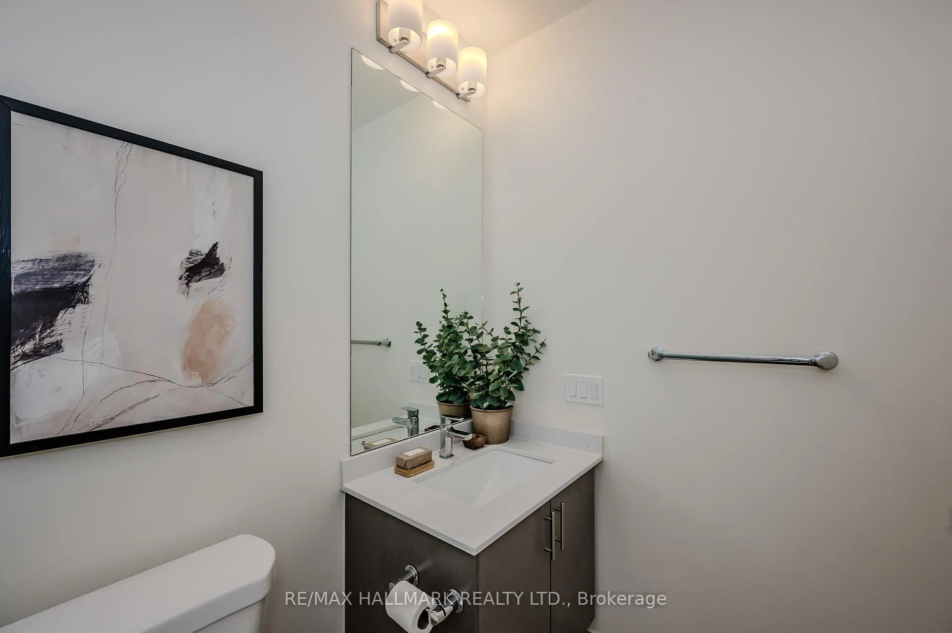 Photo 13 of Unit PH114, 9000 Jane Street, Vaughan, Vellore Village — HOMEH