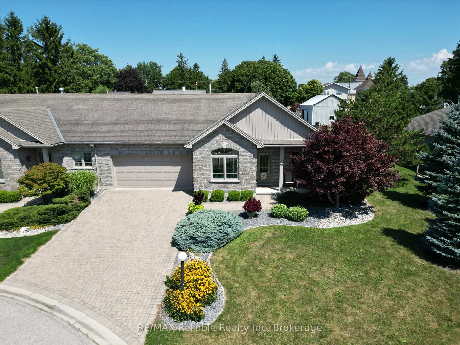 Photo 1 of 4-10 Conrad Drive, Bluewater, Zurich — HOMEH