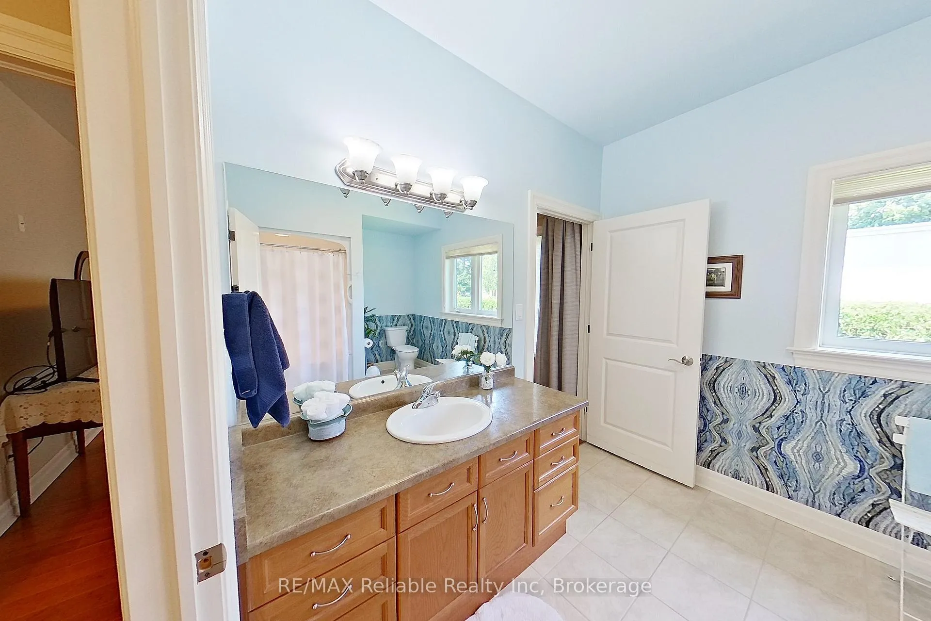 Photo 22 of 4-10 Conrad Drive, Bluewater, Zurich — HOMEH